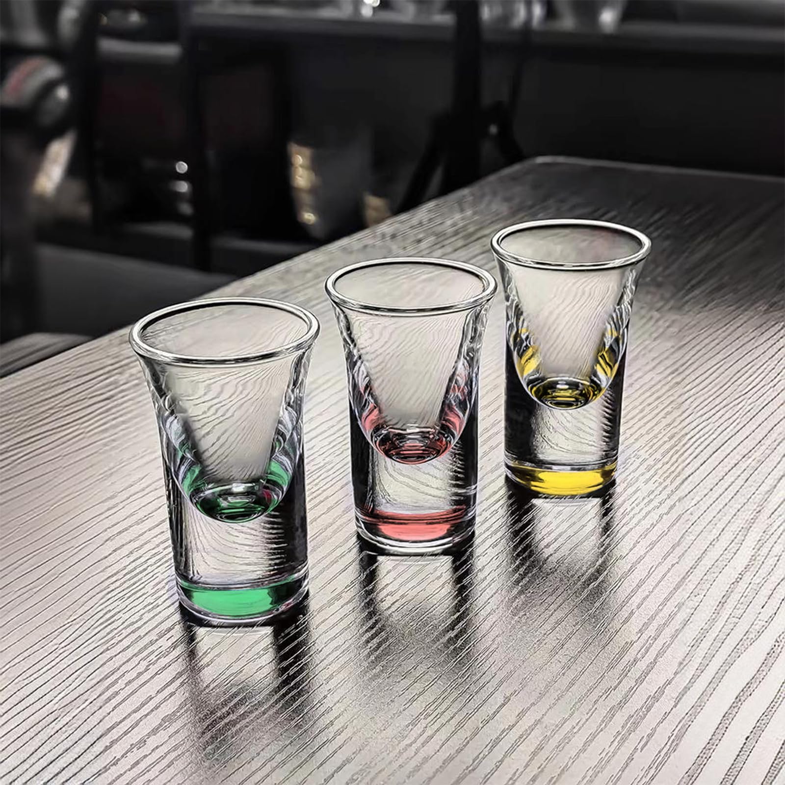 DUKA Ensemble De Verres à Shot Colorés Avec Plateau | Jolis Verres à Shot Avec Support Pour Verre à Shot | Gobelets En Verre Coloré | Verre à Shot Cool | Comprend
