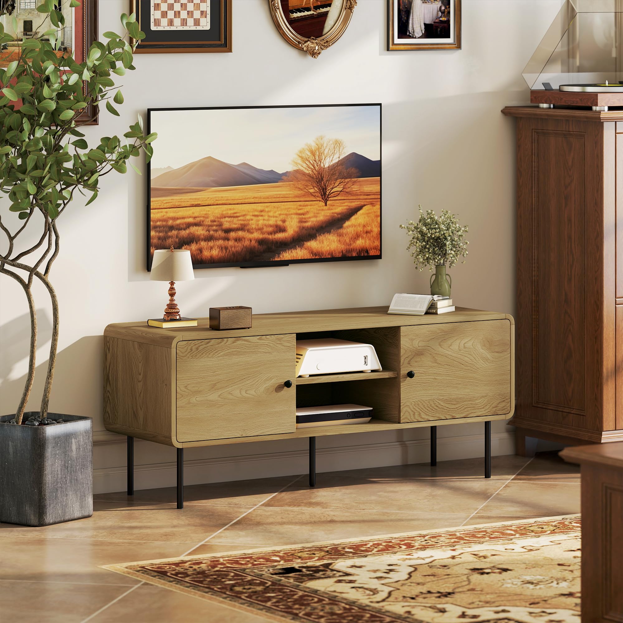 HOMCOM Meuble TV 120 cm avec Coins Arrondis, 55 Pouces, chêne | Passe-câbles, 2 Compartiments Ouverts, Pieds en Acier, Banc TV Moderne, Salon, Chambre à Coucher