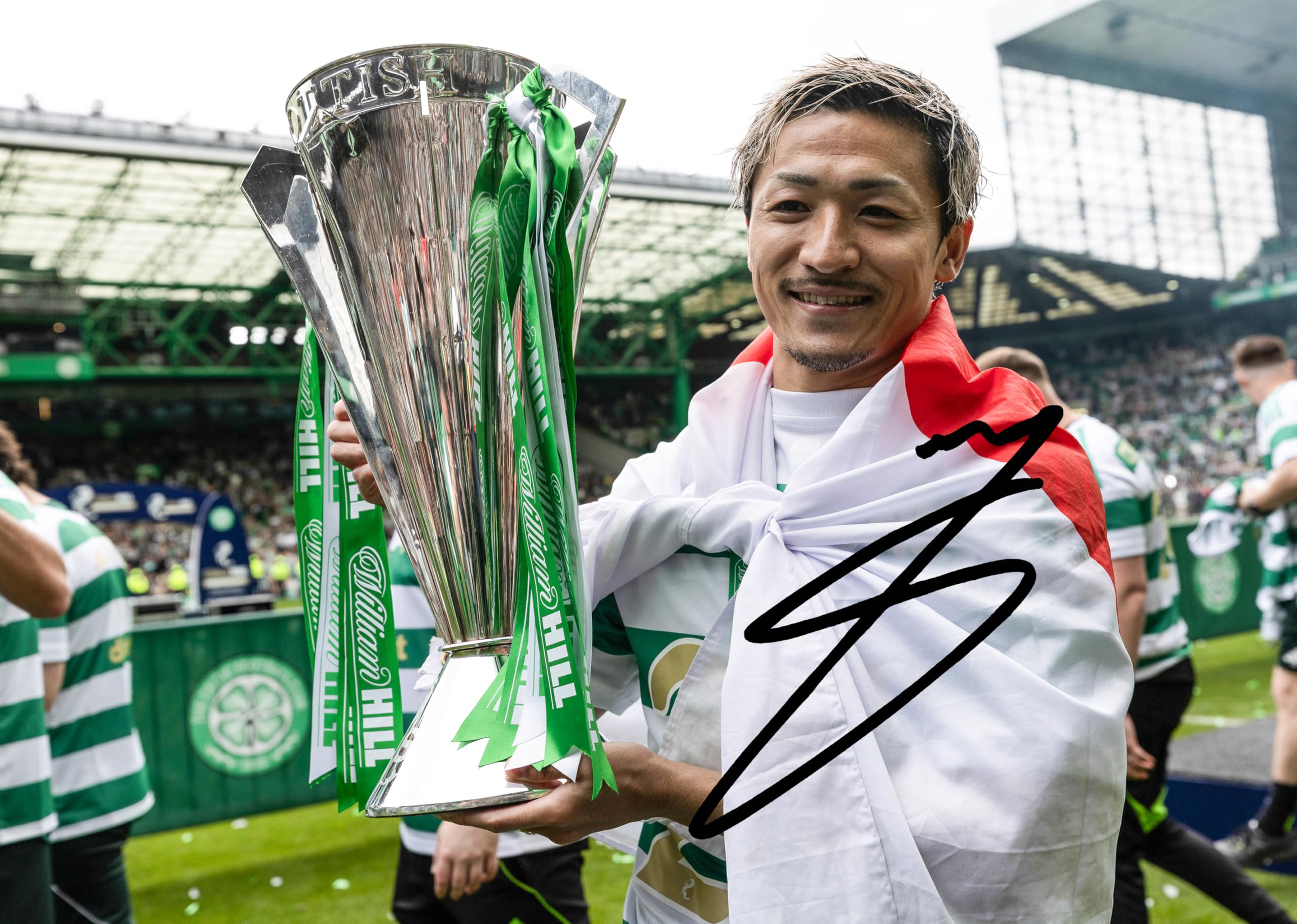 Daizen Maeda Celtic 2026 Scottish Premier League Winner Signed A4 Montage Photo Print Which Would Make A Great Gift For Any Fan.