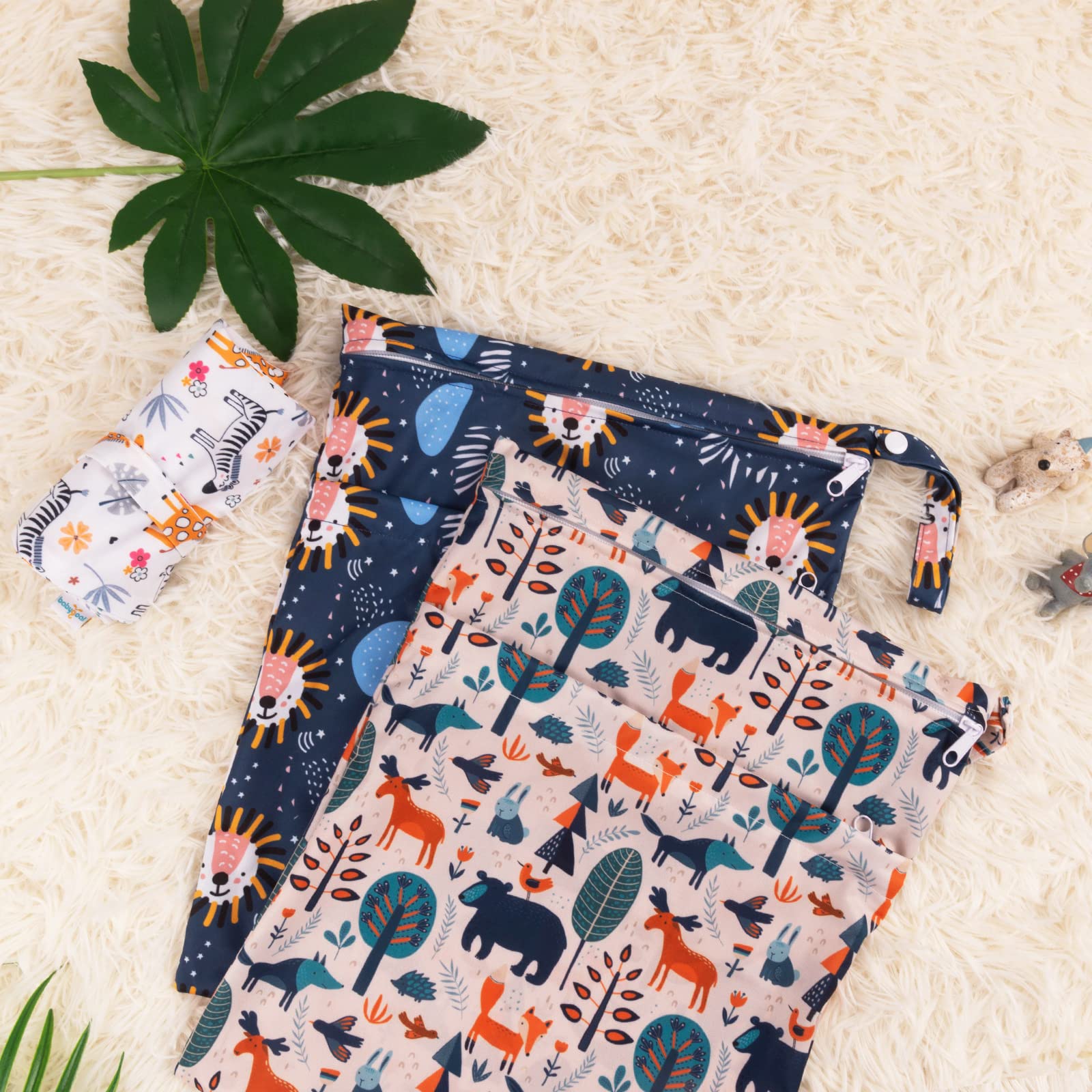 Babygoal Nass- und Trockentaschen für Babywindeln, waschbare Reisetaschen, Strand, Pool, Turnbeutel für Badeanzüge und nasse Kleidung, mit Zwei Reißverschlusstaschen, Giraff und Bär, Travel