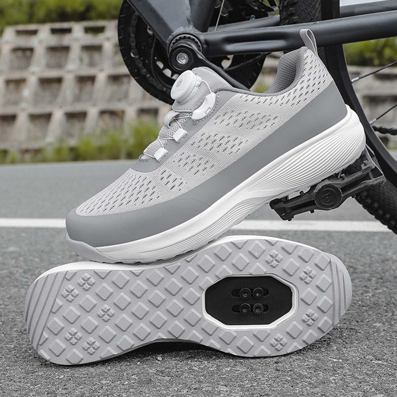 Chaussures Cyclisme VTT, Hommes Chaussure Velo Montagne Antidérapants Compatible Pédales SPD avec Boulons & Cleats