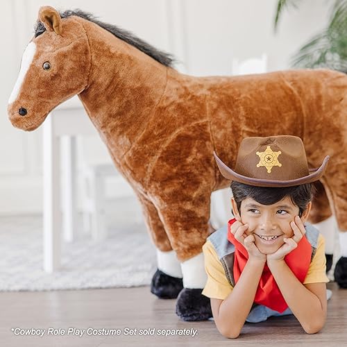 Miniatura 8 de Caballo gigante de peluche Melissa  Doug peluche realista casi 36 pulgadas de altura