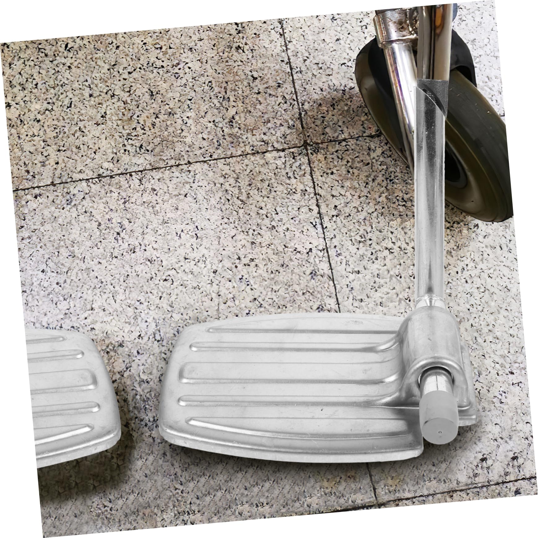 SOLUSTRE Reposapiés Plegables de Metal para Silla de Ruedas, Ligeros, Almohadilla para Piernas, Repuesto para Usuarios de Movilidad Reducida