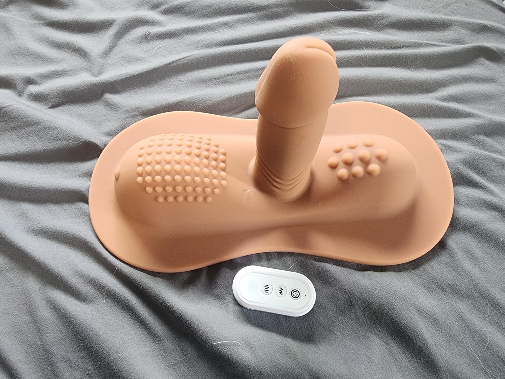 Vibrating Ride-On Dildo - Dual Motors  Vixen | Nova Network