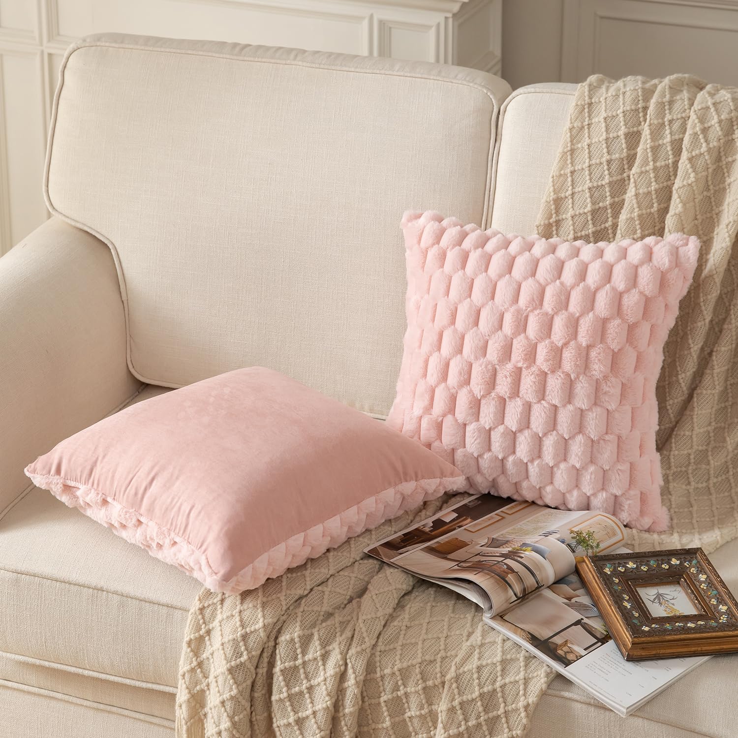 Mandioo Pack of 2 Pink Super Soft Plush Decorative Cushion Covers 26x26 inch 65x65 cm Wool Velvet Throw Pillow Covers cases Faux Fur fluffy Couch Sofa Bed Livingroom - Image 3
