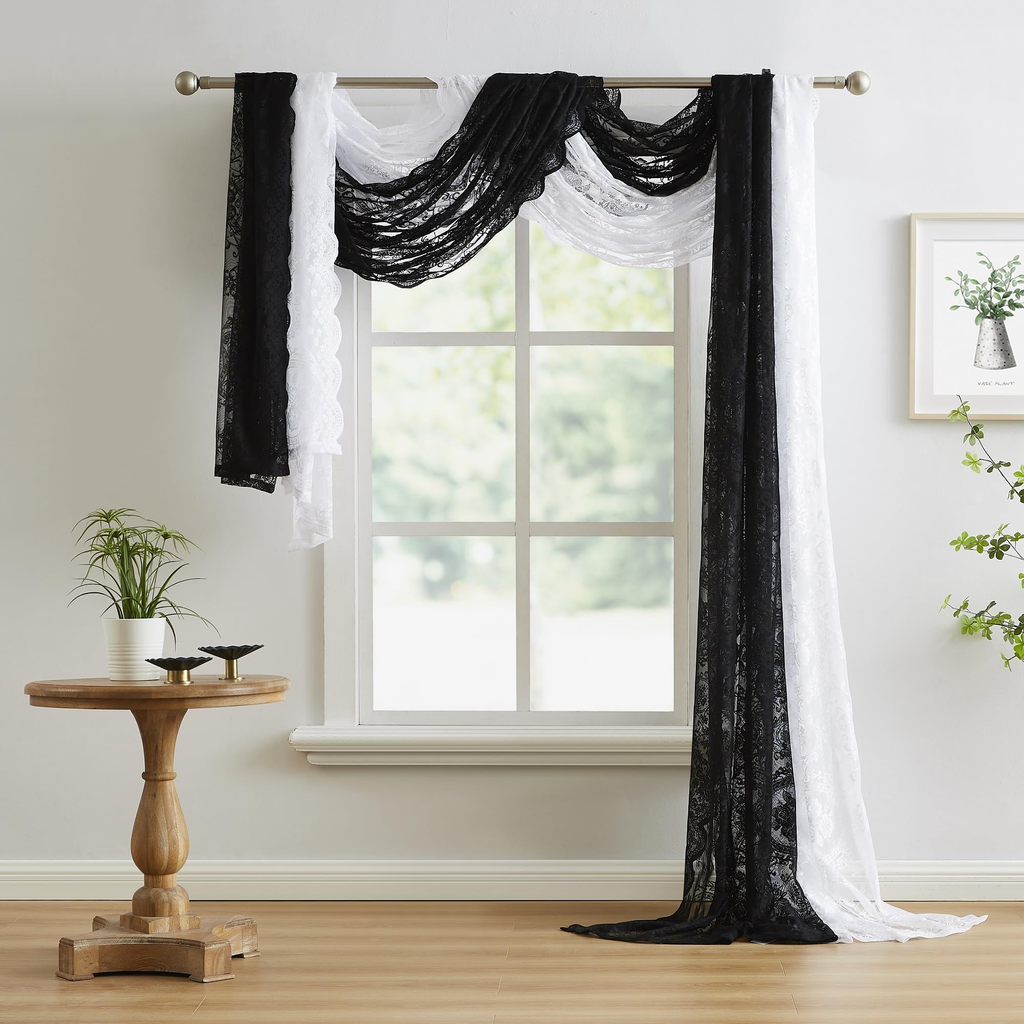 Schwarzer Fensterschal – 540 cm lang, Spitzen-Fensterschal für Gothic- oder viktorianische Dekoration, Gothic-Fensterschals können als Betthimmel-Vorhänge verwendet Werden