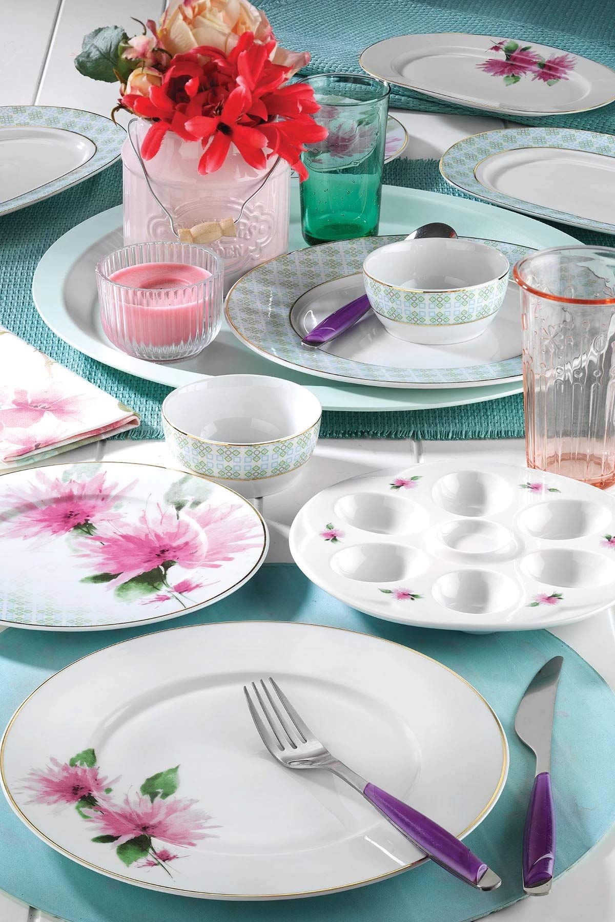 KutahyaLEONBERG 33 PCS BREAKFAST SET WITH DECOR