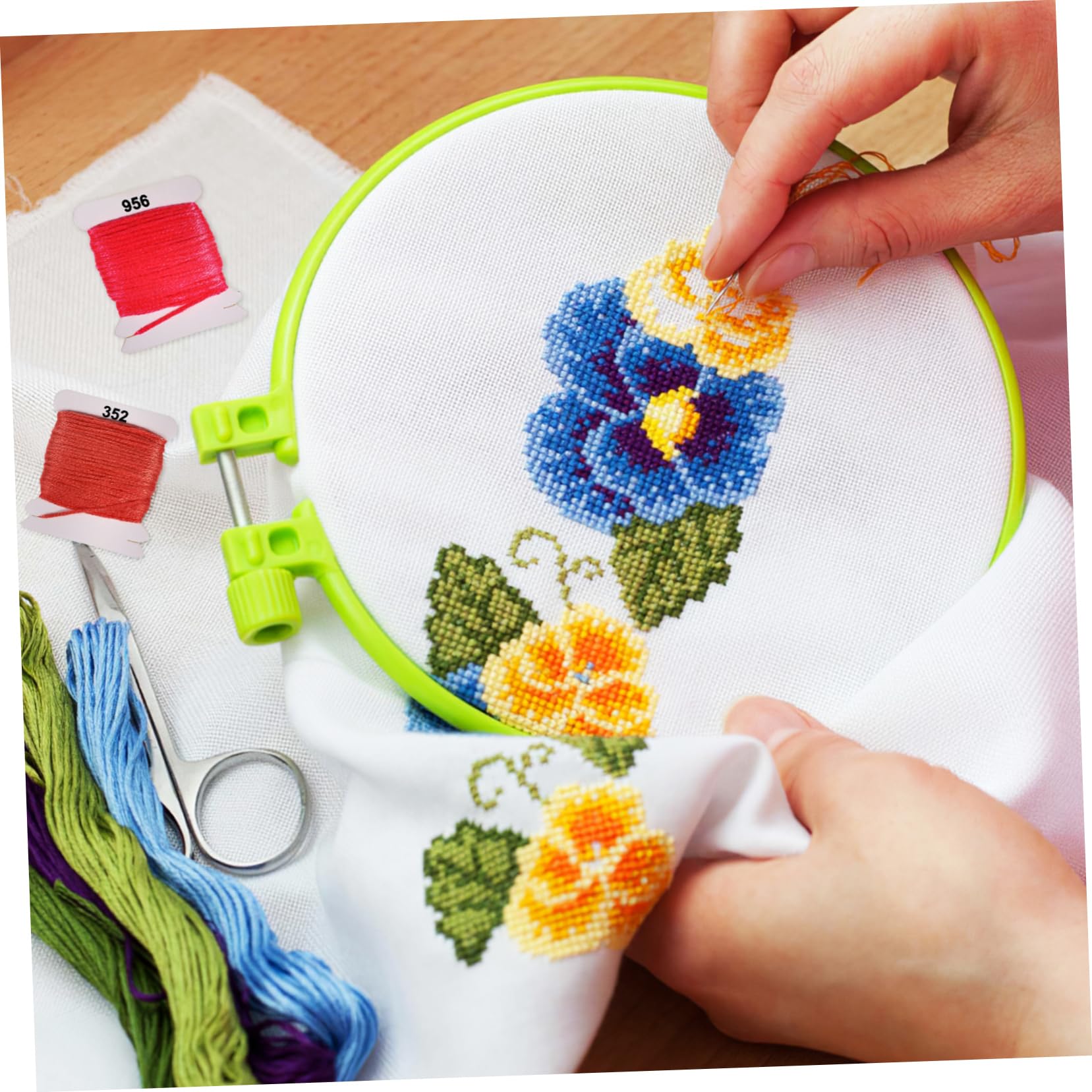 Artibetter 120 Madejas de Hilo de Bordar para Punto de Cruz y Pulseras, Mezcla Poliéster Algodón, 2 Usos para Manualidades