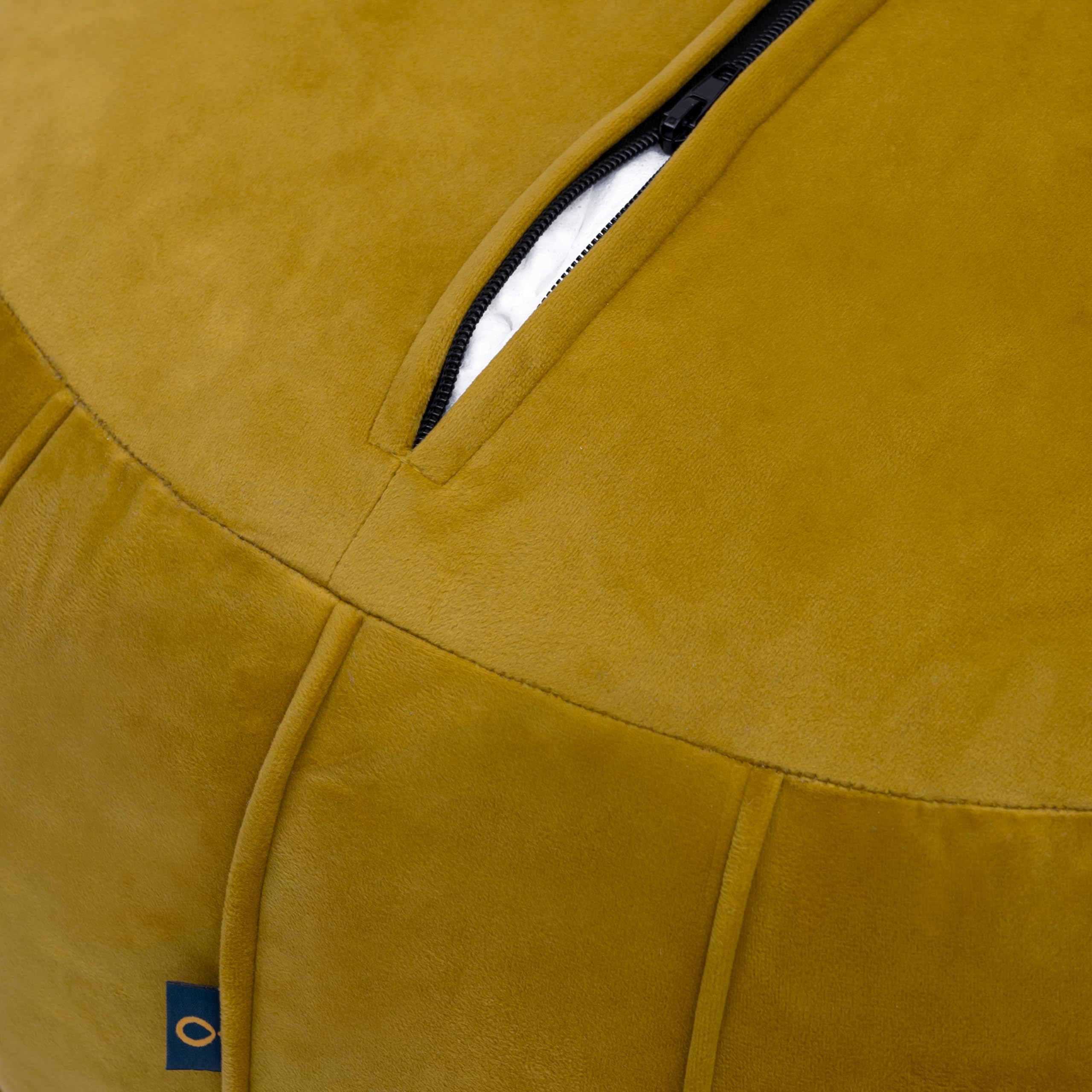 Loft 25 Reposapiés Puff Redondo | Comodo reposapies Salon Y Dormitorio para Adultos | Diseño Ergonómico Bean Bag para Horas De Relajación | Ligero Puf con Relleno Incluido (Cúrcuma)