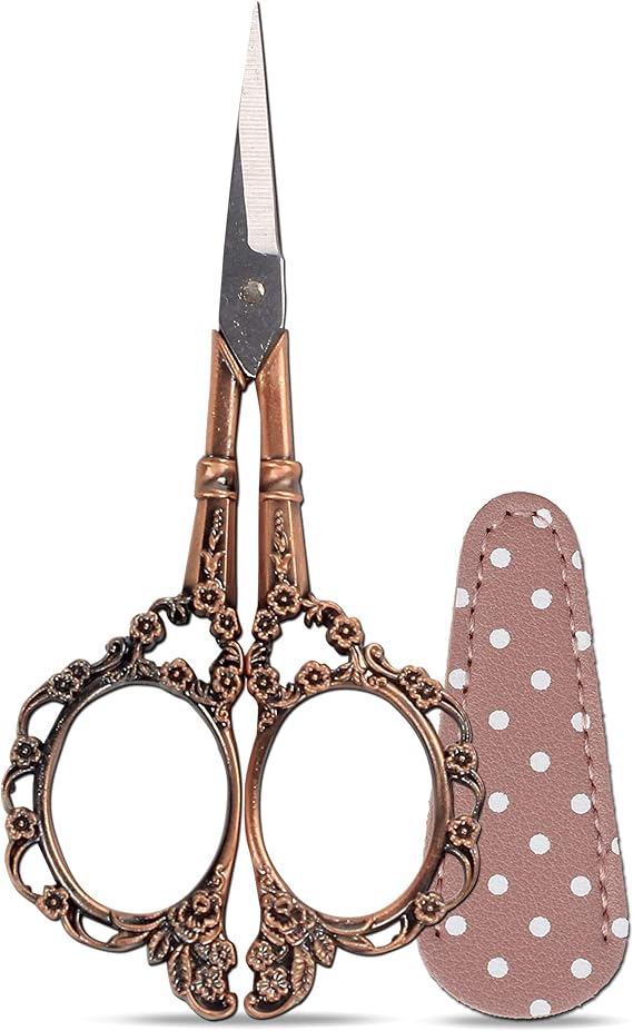 Hisuper 4.5inch Sewing Embroidery Scissors with Leather
