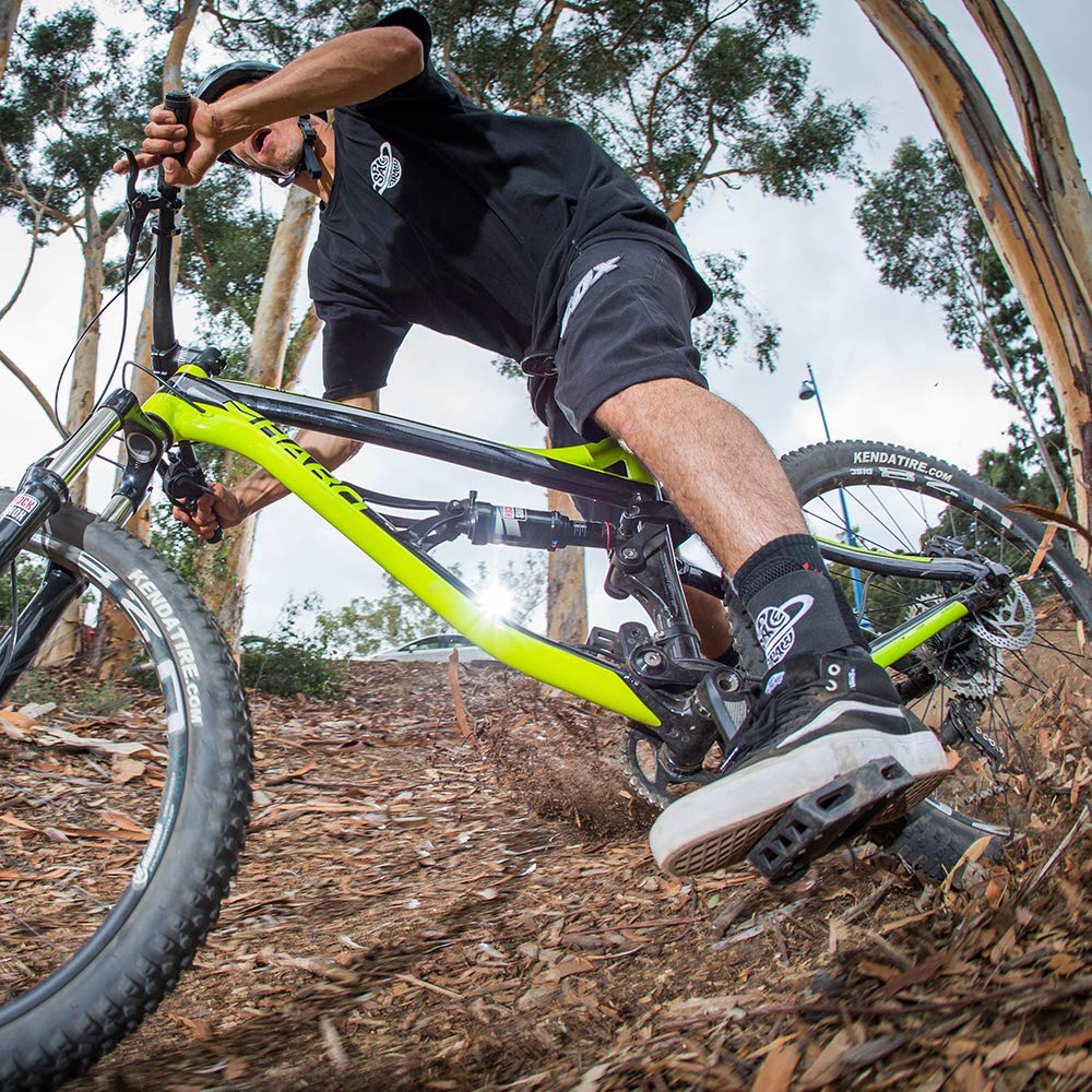Space Brace 2.0 - Tobillera con cordones rápidos - Par | Para baloncesto, BMX, MTB, correr y patinar. Tobillera para hombres, mujeres y niños | Hecho para deportes | Grande