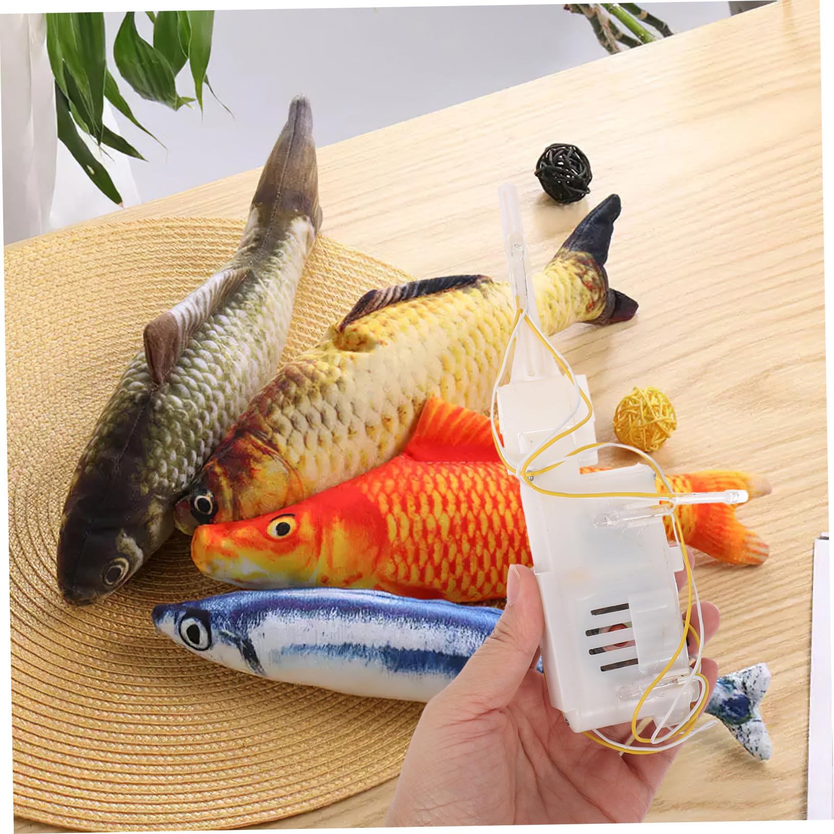 VICASKY 5 Stück Simuliertes Fischspielzeug Bewegung DIY Haustierspielzeug Zubehör Langlebiges Sicheres Kunststoffmaterial Installieren für Kreative Plüsch und Haustierfischspielzeuge