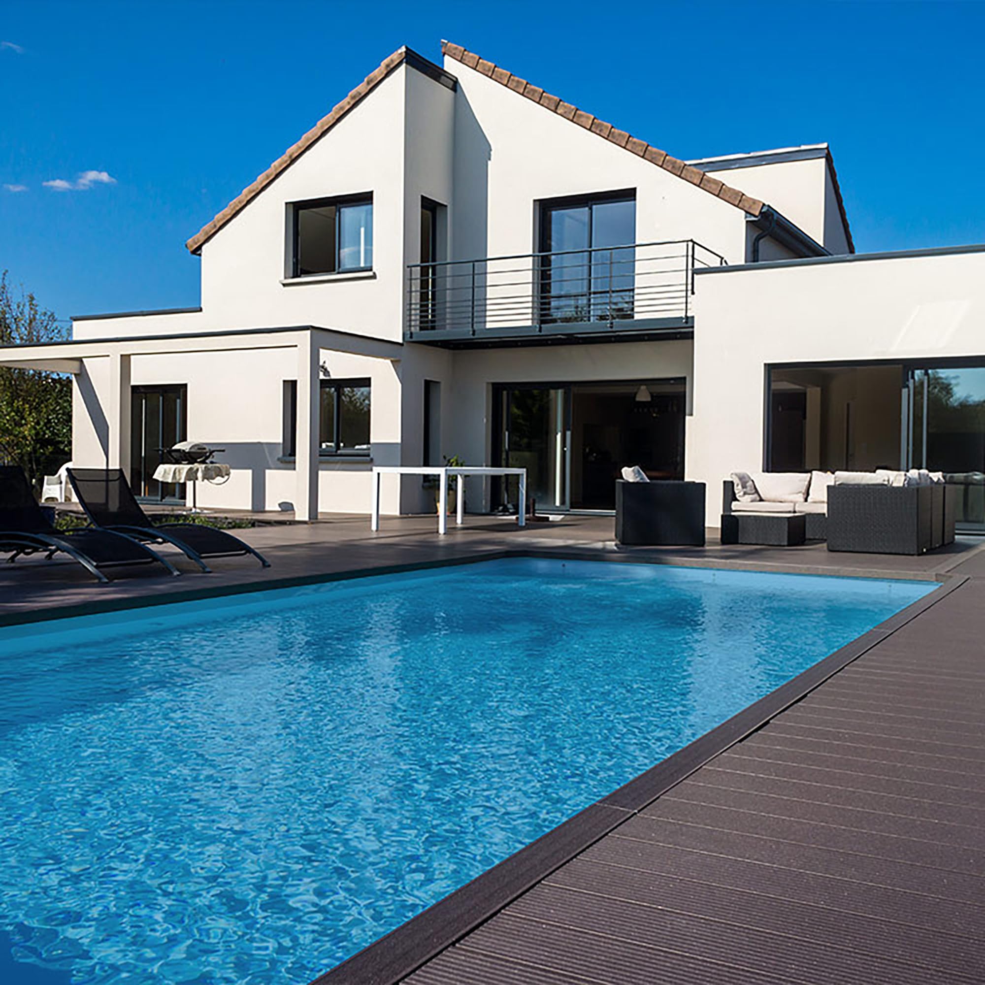 EPODEX Poolfarbe, Schwimmbadfarbe - Himmelblau Pastell | UV-beständig, elastisch & langlebig 2K PU Paint, für Beton-, Chlor- & Salzwasserpools, Matt, 2kg – deckt 9 m² (2 Anstriche)