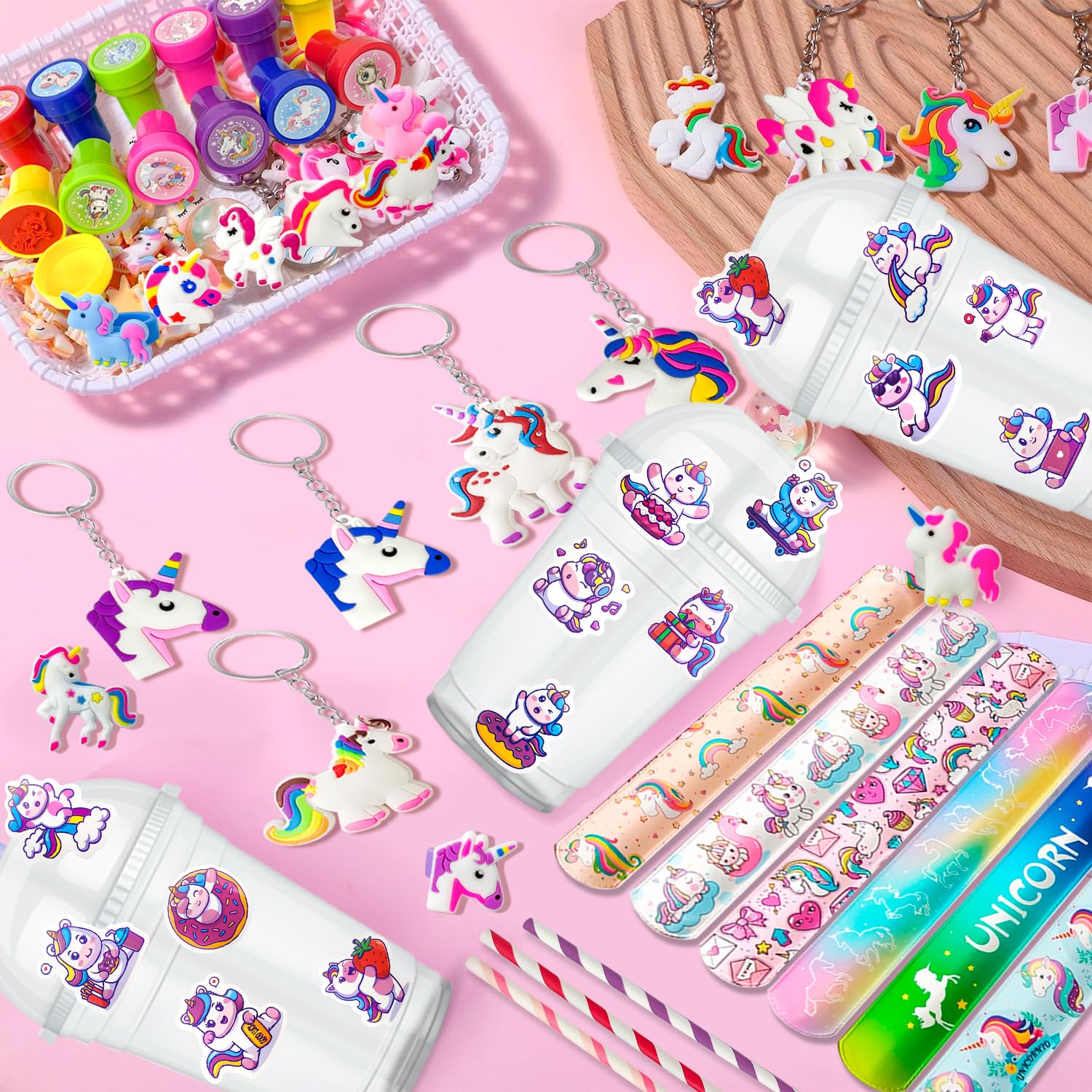 Decoration Anniversaire Licorne Set 4 Ans, Ballon Licorn Geant Bannière Joyeux Birthday Party