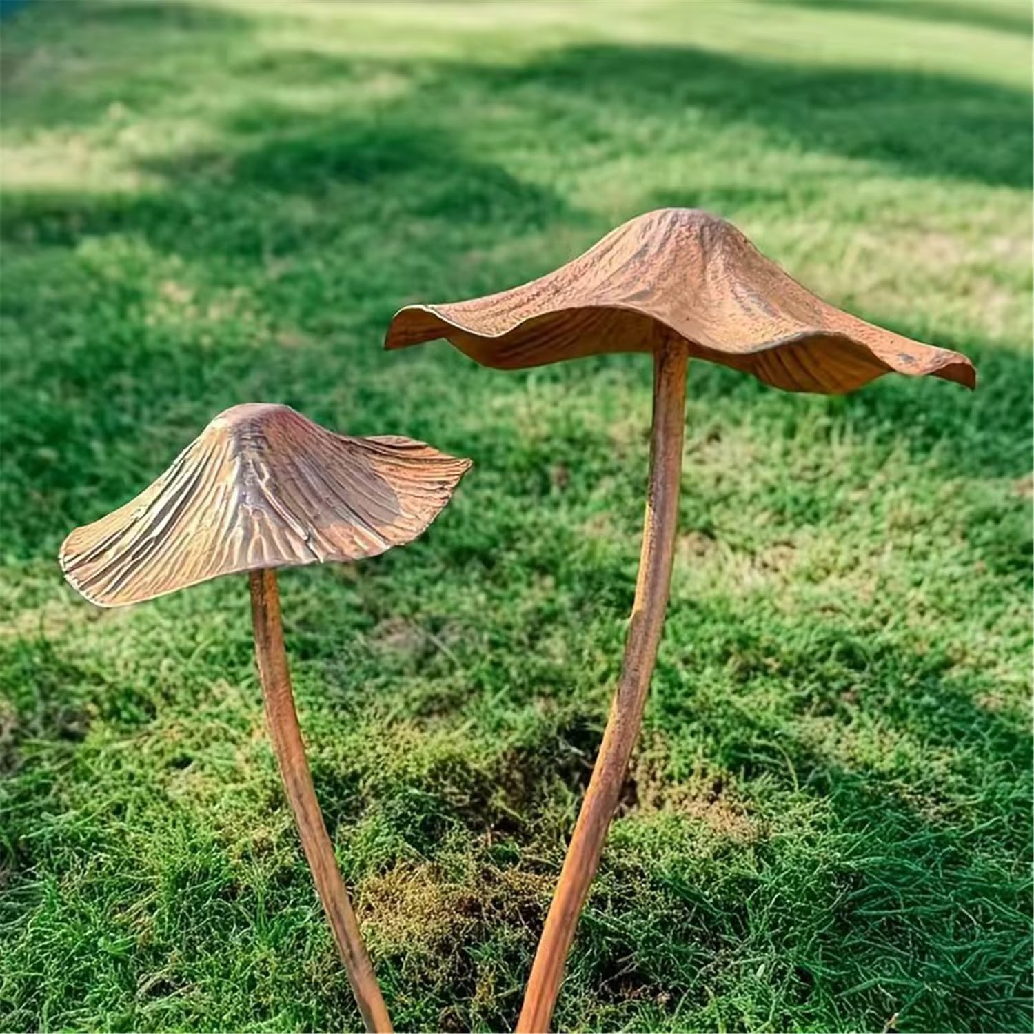 Metall-Pilz-Gartenstatue, Dekoration, Eisen-Pilzpfähle, Outdoor-Metall-Gartenornamente für Pflanzgefäß, Terrasse, Rasen, Hofpflanzendekoration (3 x L und 3 x S)