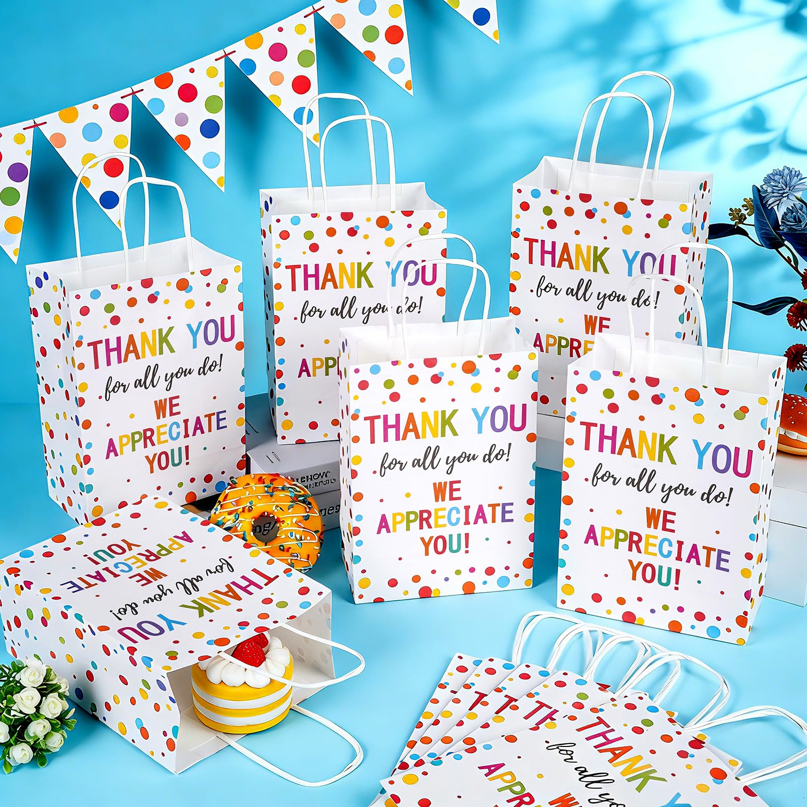 Oitnlaughter 12 Pcs We Appreciate You Paper Gift Bags Thank You for All You Do Goodie Bag Be Thankful to Teacher Doctor Staff Treat Bag Decoration for Thank You Party Favors Supplies 8 x 6 x 3inch