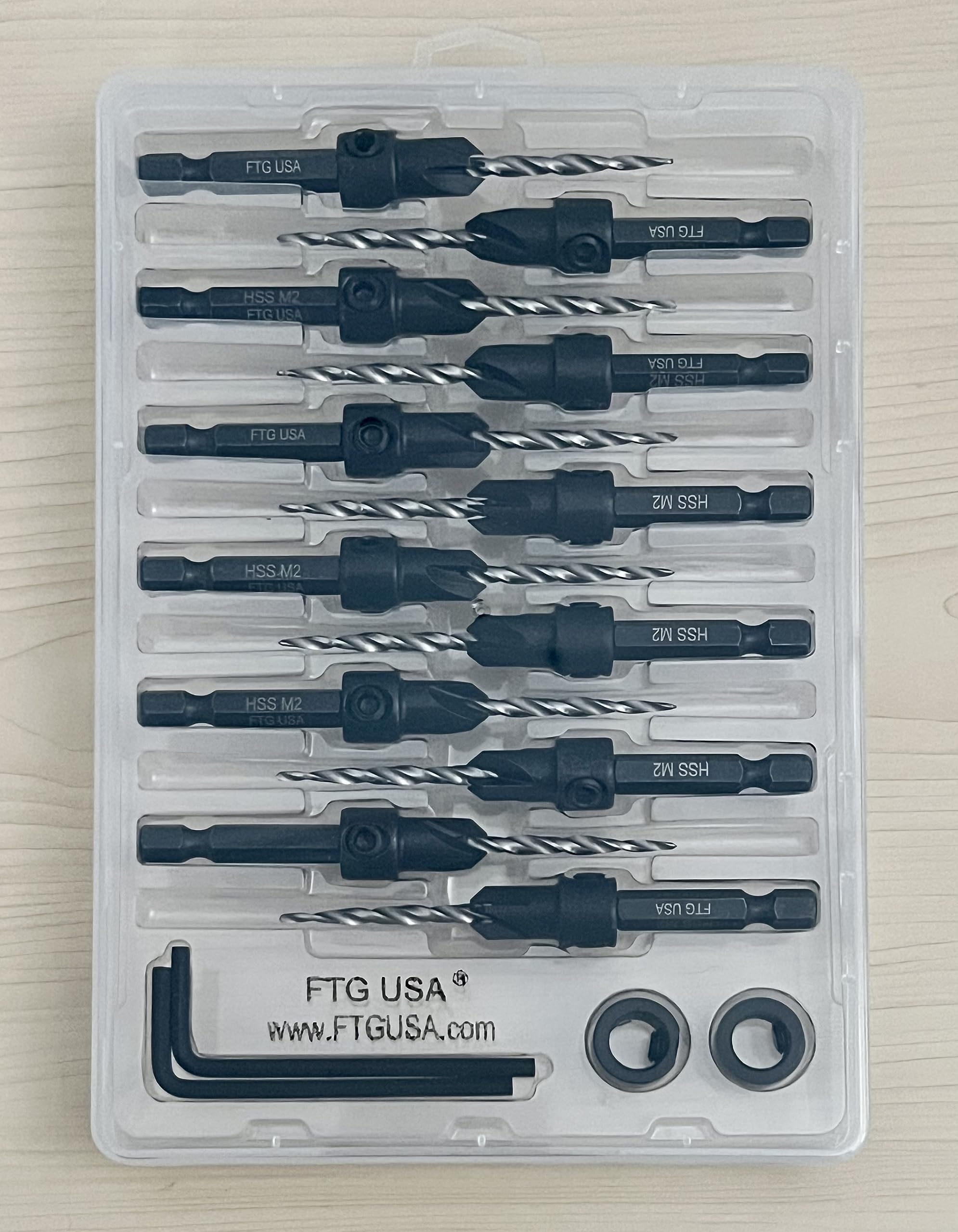 FTG USA Juego de 12 brocas cónicas #6 (9/64") – Juego de brocas cónicas para madera – Brocas cónicas – 2 abrazaderas de detención de profundidad – Llave Allen – Caja de almacenamiento