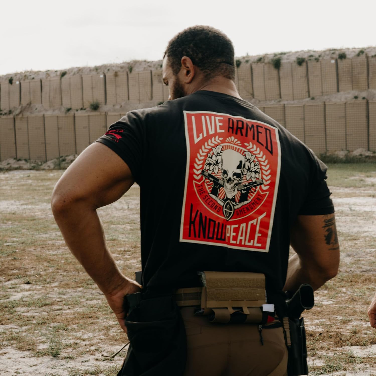 Grunt Style Live Armed - 2nd Amendment, Graphic Tee - Men's Short Sleeve T-Shirt