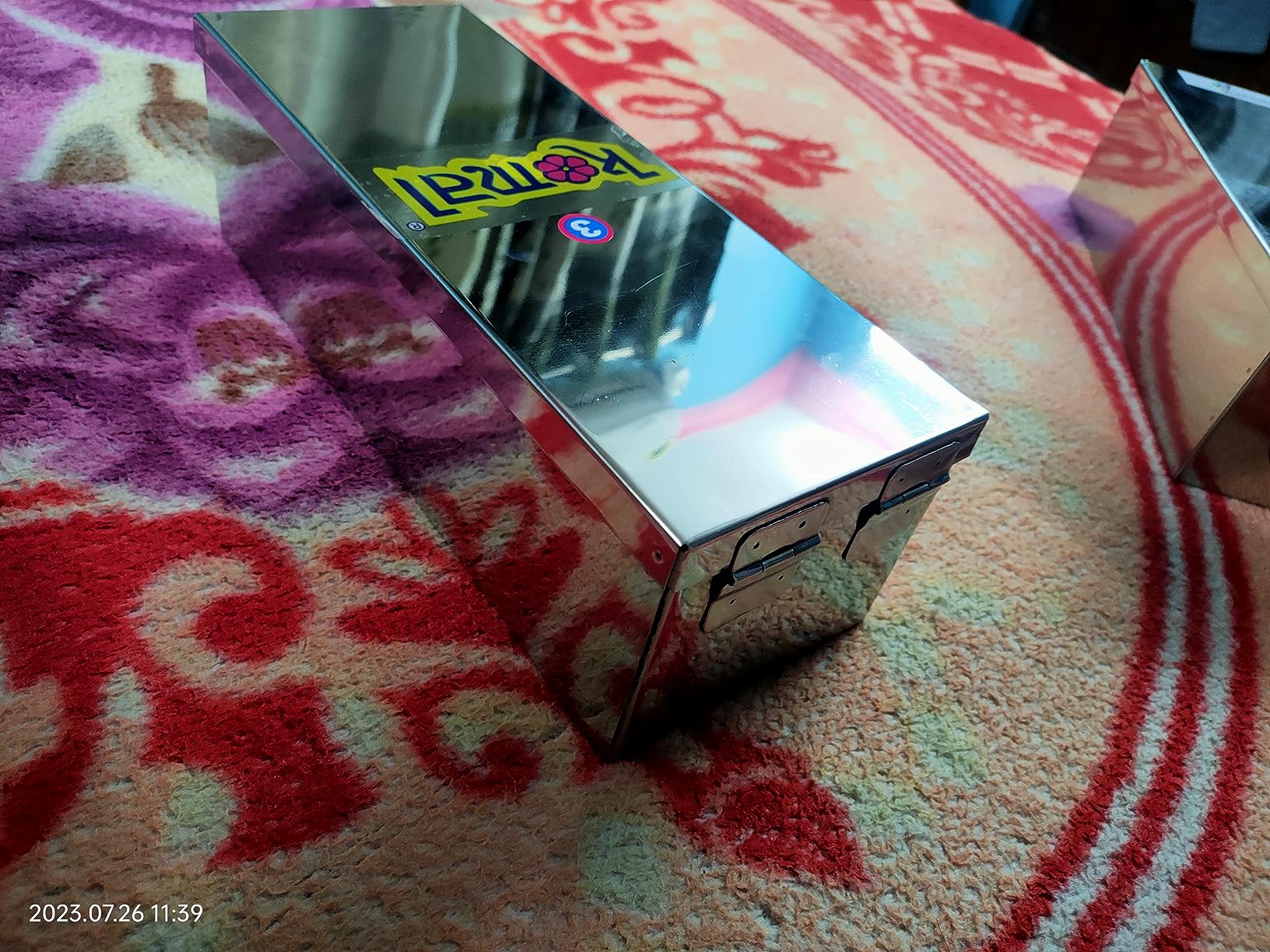 Konquer TimeS Komal Stainless Steel Big Jewellery Box (Standard, Silver