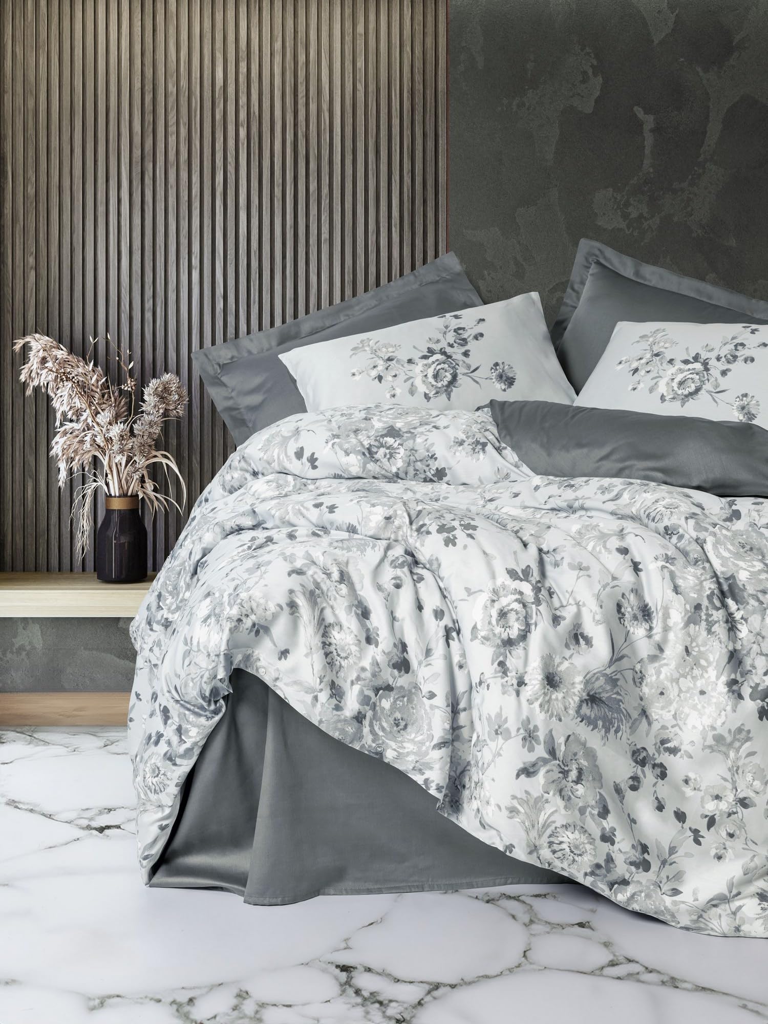 Nuit Des Rêves Luxurious Satin Single XXL Quilt Cover Set, Grey, 155 x 220 cm, 100% Cotton Satin, Reactive Printing, Machine Washable, Button Closure, Elegant & Comfortable
