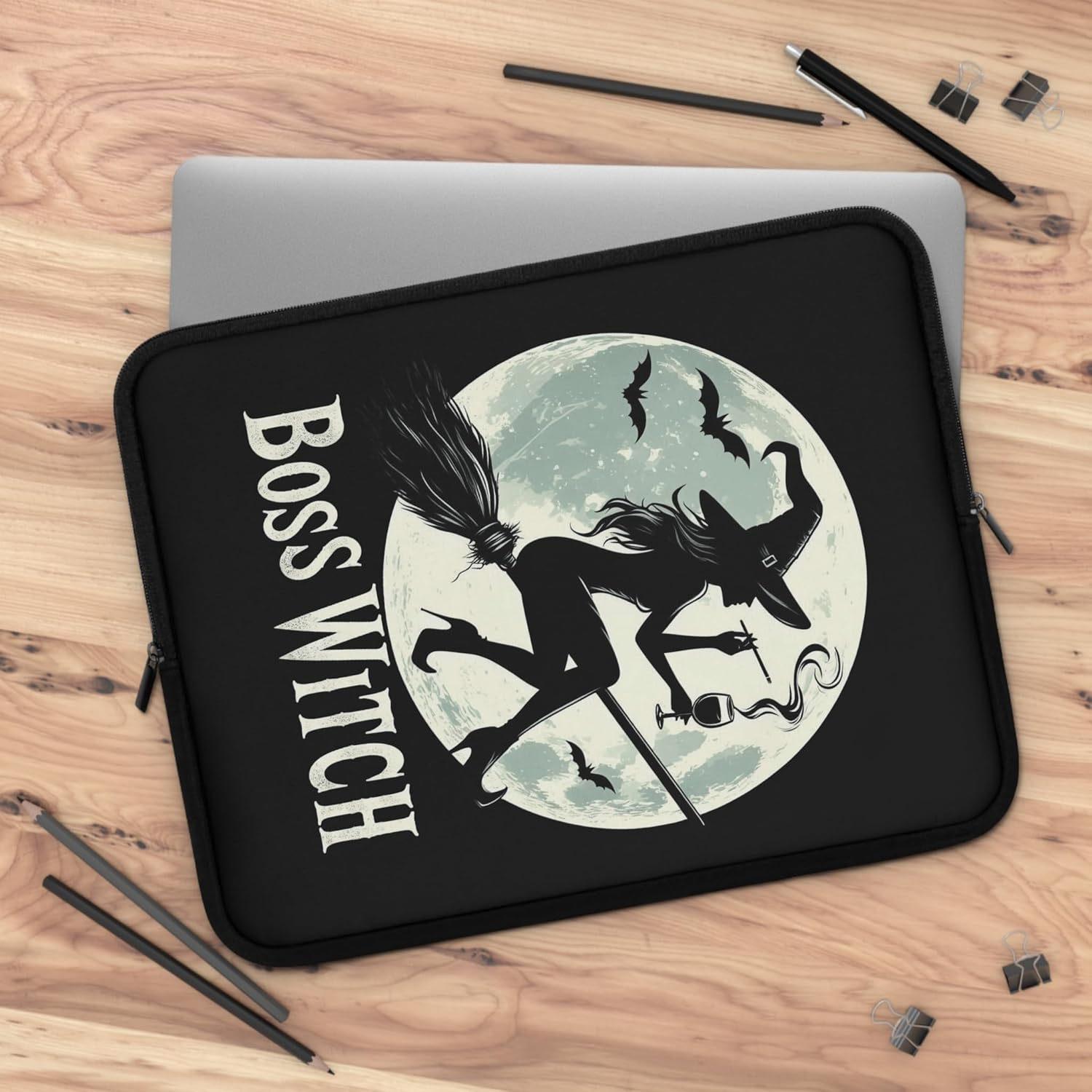 Boss Witch - Gothic Laptop Sleeve - A Witchy Alternative Laptop Case Ideal for Travel, Work and Play (15 Inch)