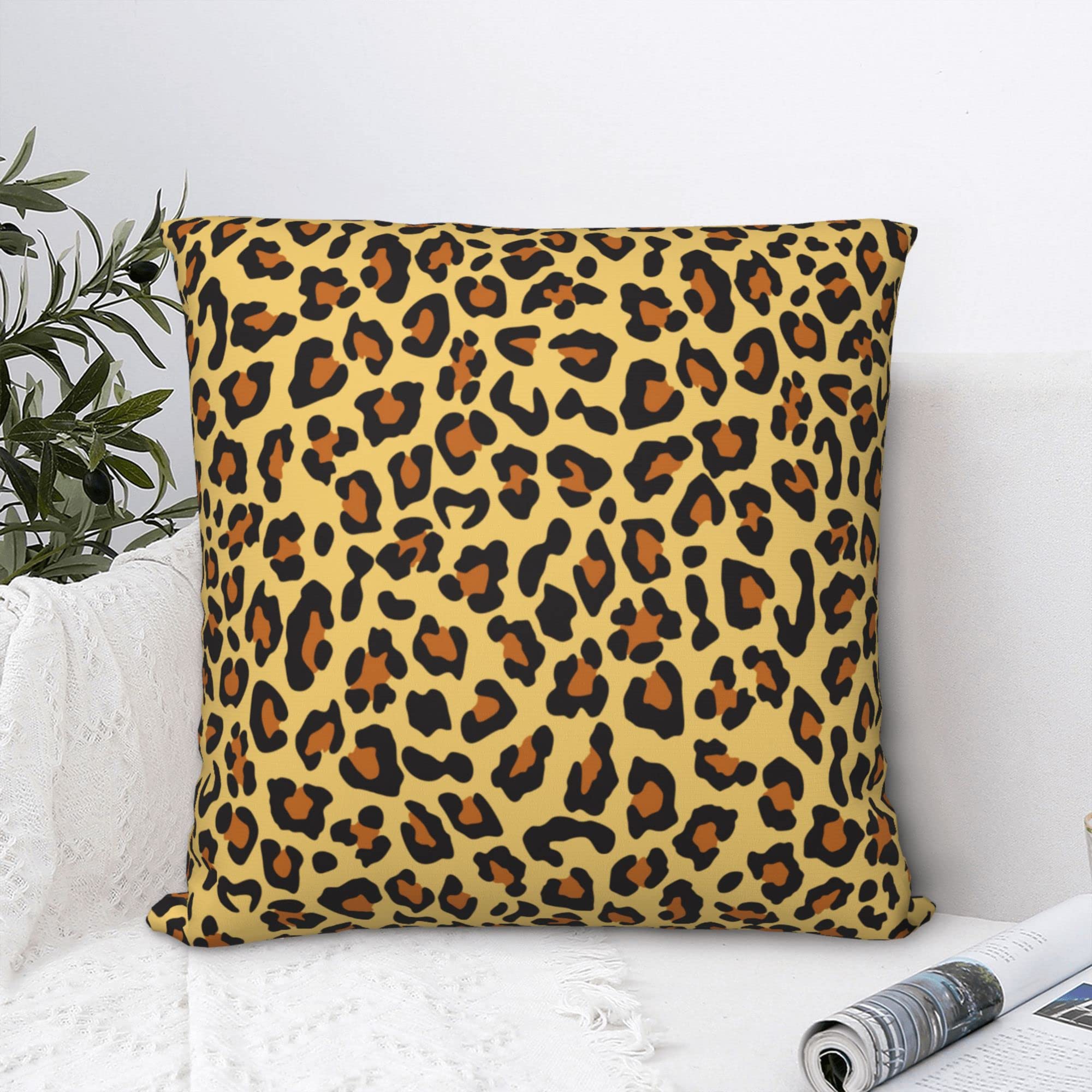 Federa Per Cuscino Lombare In Velluto Leopardato Con Nappe, 30x50 Cm, Colore Rosso Vinaccia, Morbida E Lussuosa