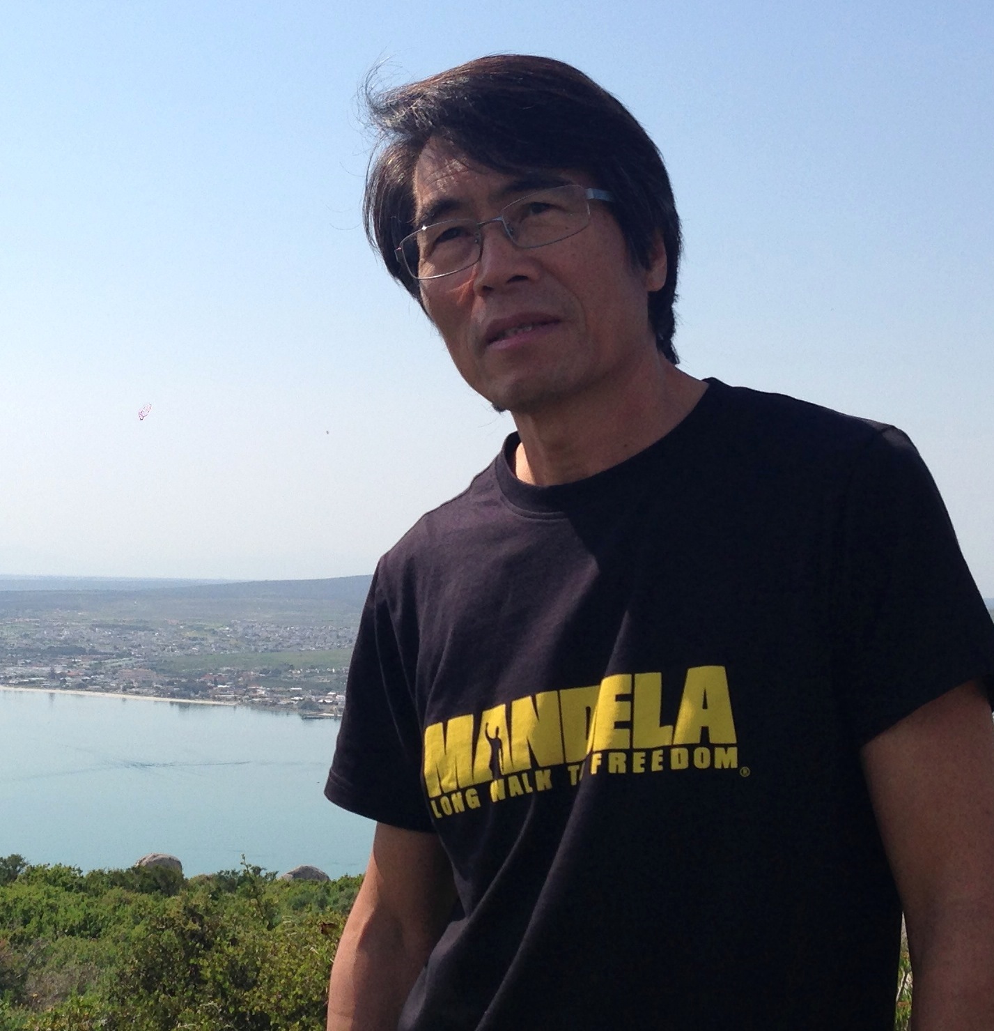 Amazon.co.jp HueiHuang Lee books, biography, latest update