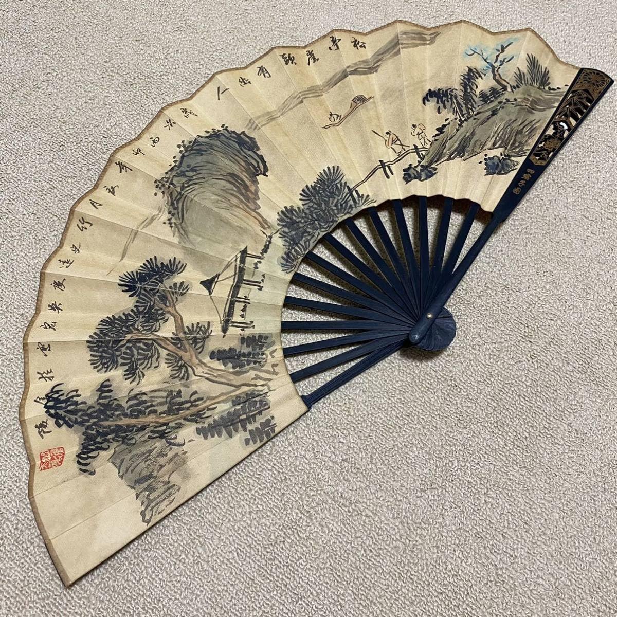 Amazon.co.jp: 旧家蔵出扇子清代名家呉宏山水扇面絵古美術古玩