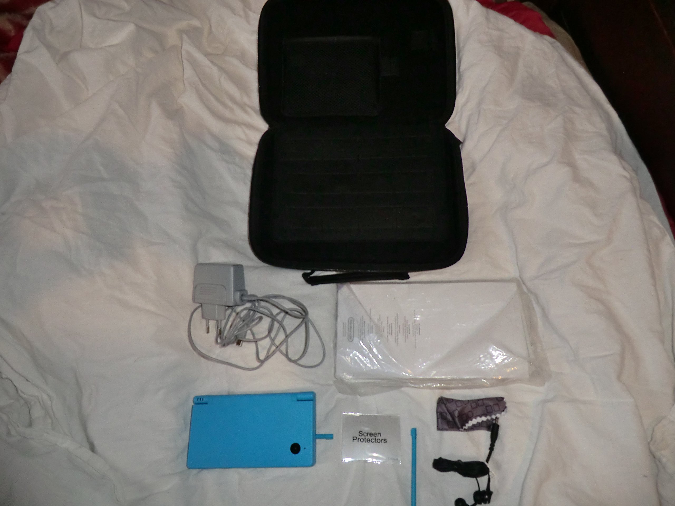 Console Nintendo DSi - bleu clair