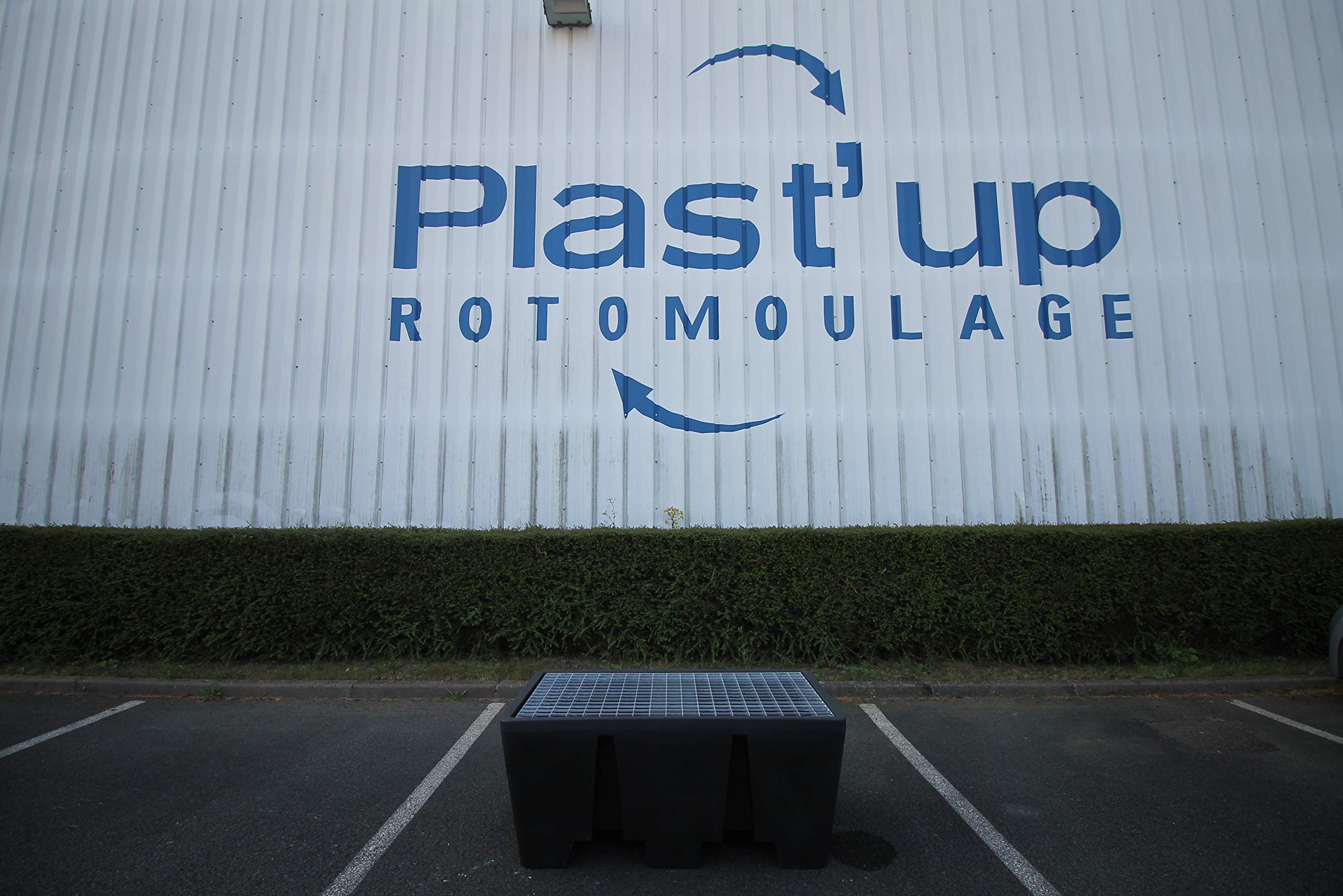 Bac de rétention 300L pour 2 fûts avec caillebotis noir - Fabrication française