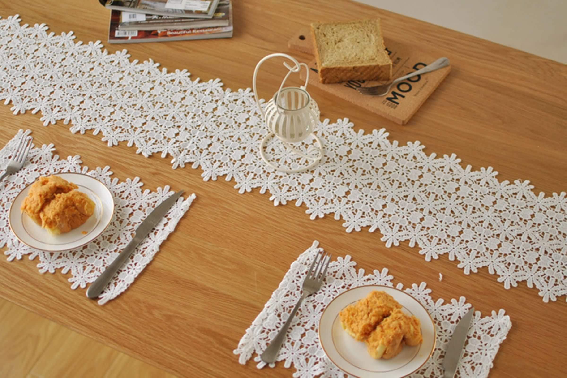 Outdoor Table Runner, 22x160cm Blanco Patrón de Flor Hueca Poliéster Decoración Centro de Mesa Salon