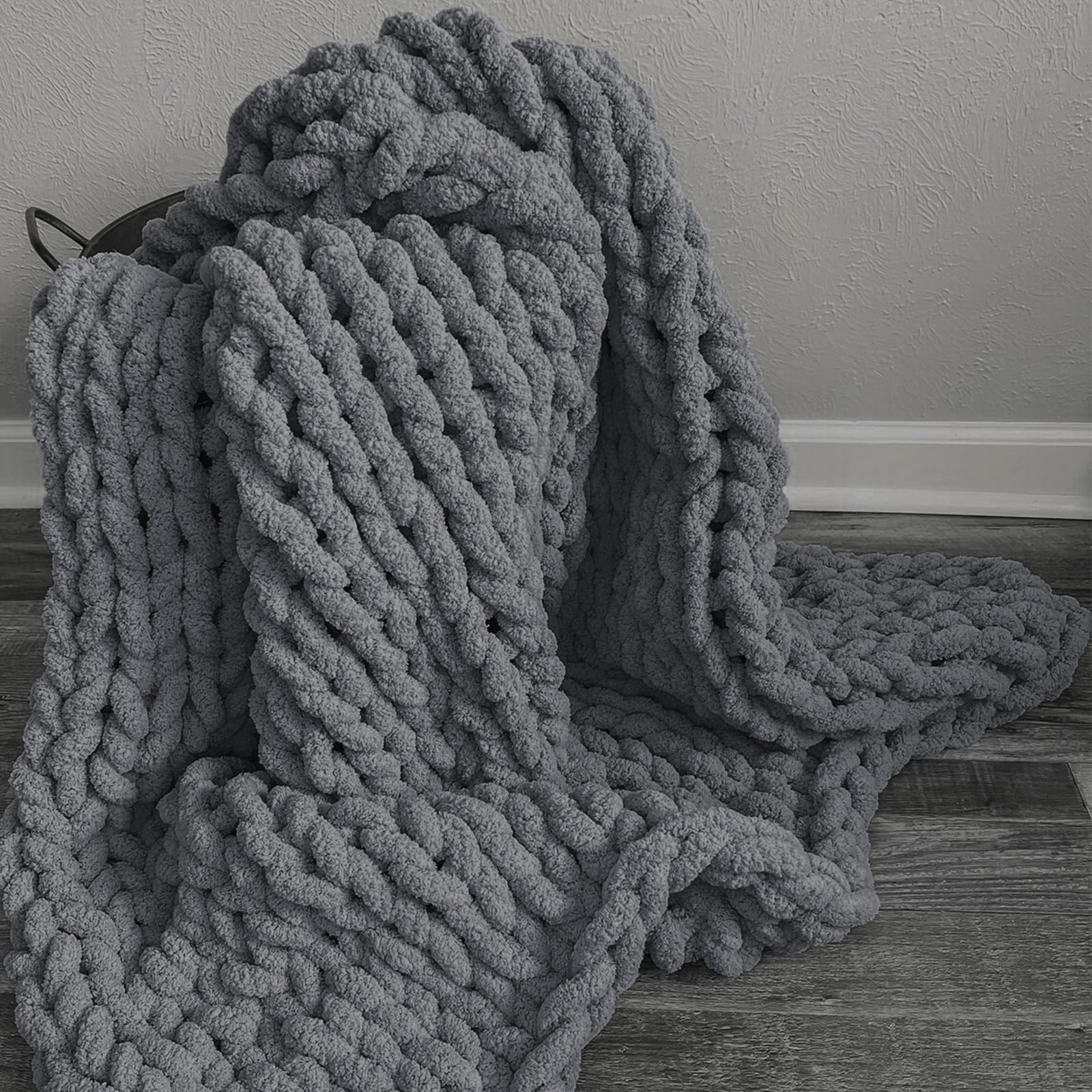 Lxztayuk Gray Chunky Yarn, 6 PCS Chunky Chenille Yarn for Hand Knitting, Bulky Thick Chunky Plush Yarn for DIY, Extra Bulky Chunky Yarn for Hand knitting Blankets (30 Yards, 8.8 Ounces Each)