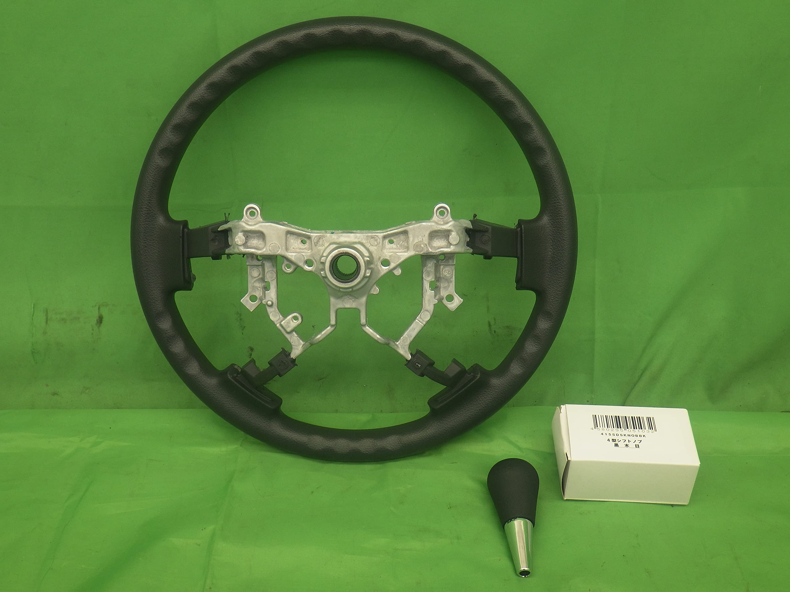 Amazon | 【中古】45103-60140 ハイエース 純正 ステアリング Amazon | 【中古】45103-60140 ハイエース 純正 ステアリング