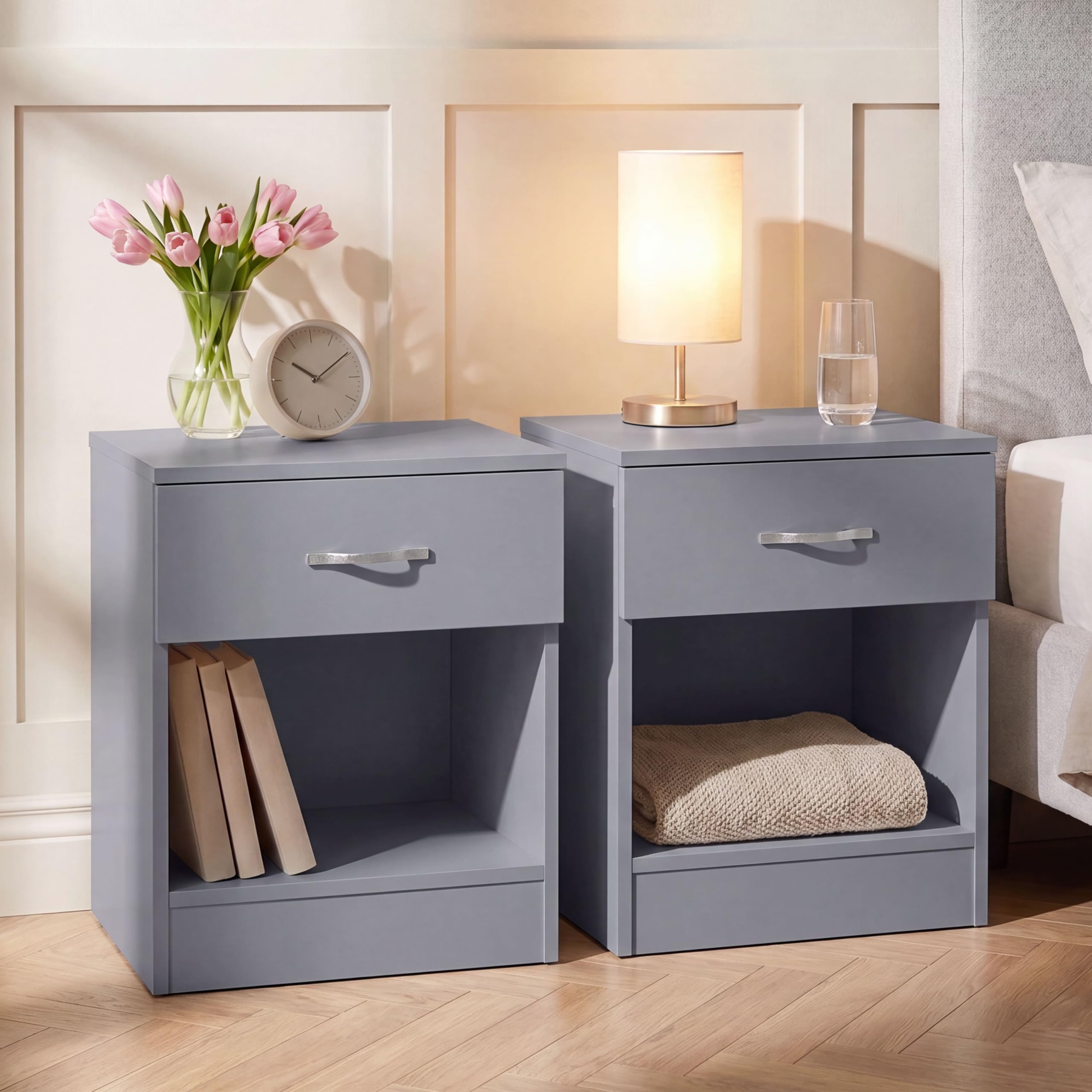Vida Designs Riano 1 Drawer Bedside Chest Set of 2 | Grey | Space-Saving Nightstands | 47H x 40W x 36D cm | Engineered Wood | Anti-Bowing Drawer Support | Ideal for Bedroom & Guest Room
