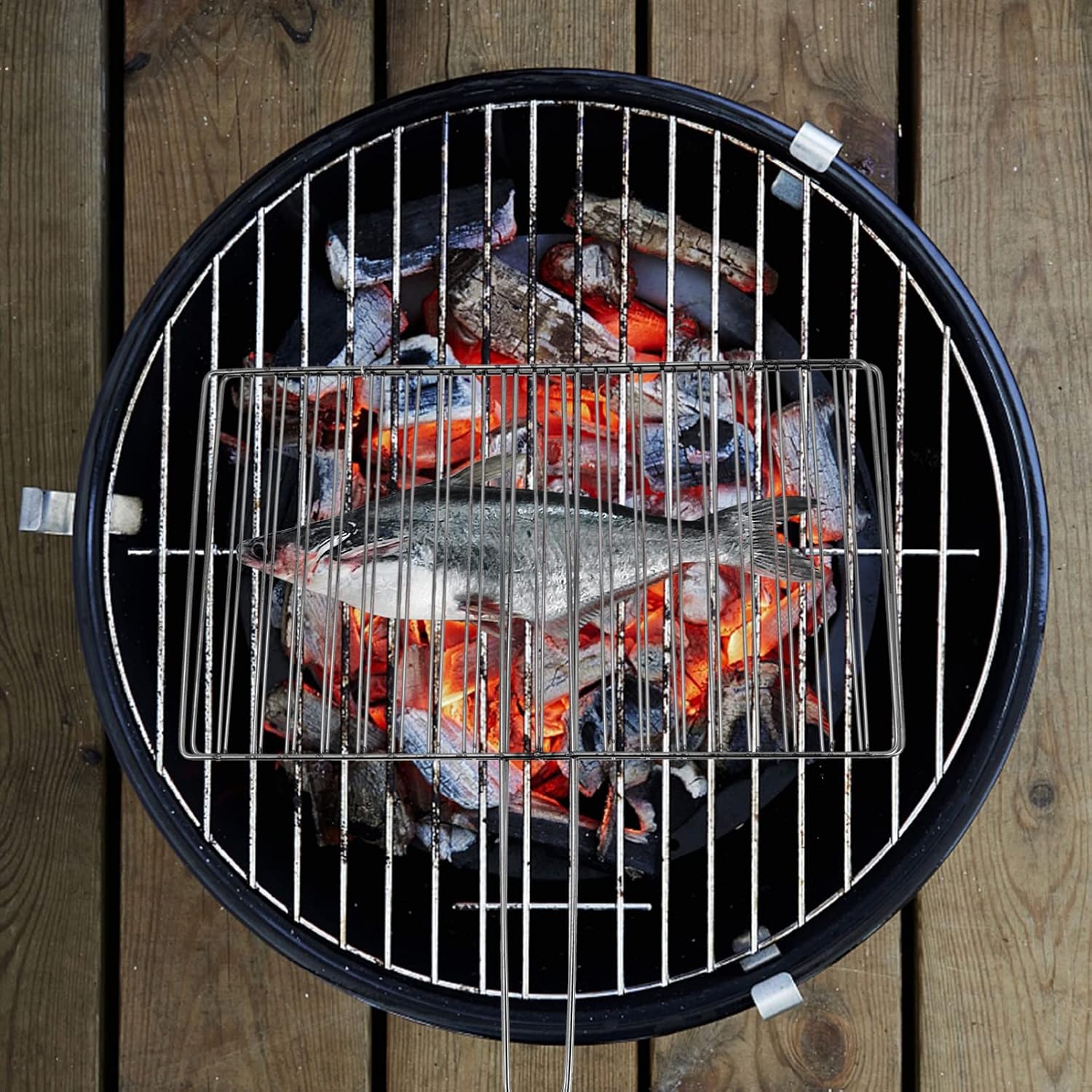 Yardwe Portable Stainless Steel Fish Grill Basket 16.33 Inch Outdoor Cooking Tool with Handle for Camping Bbq Grilling Meat Vegetables