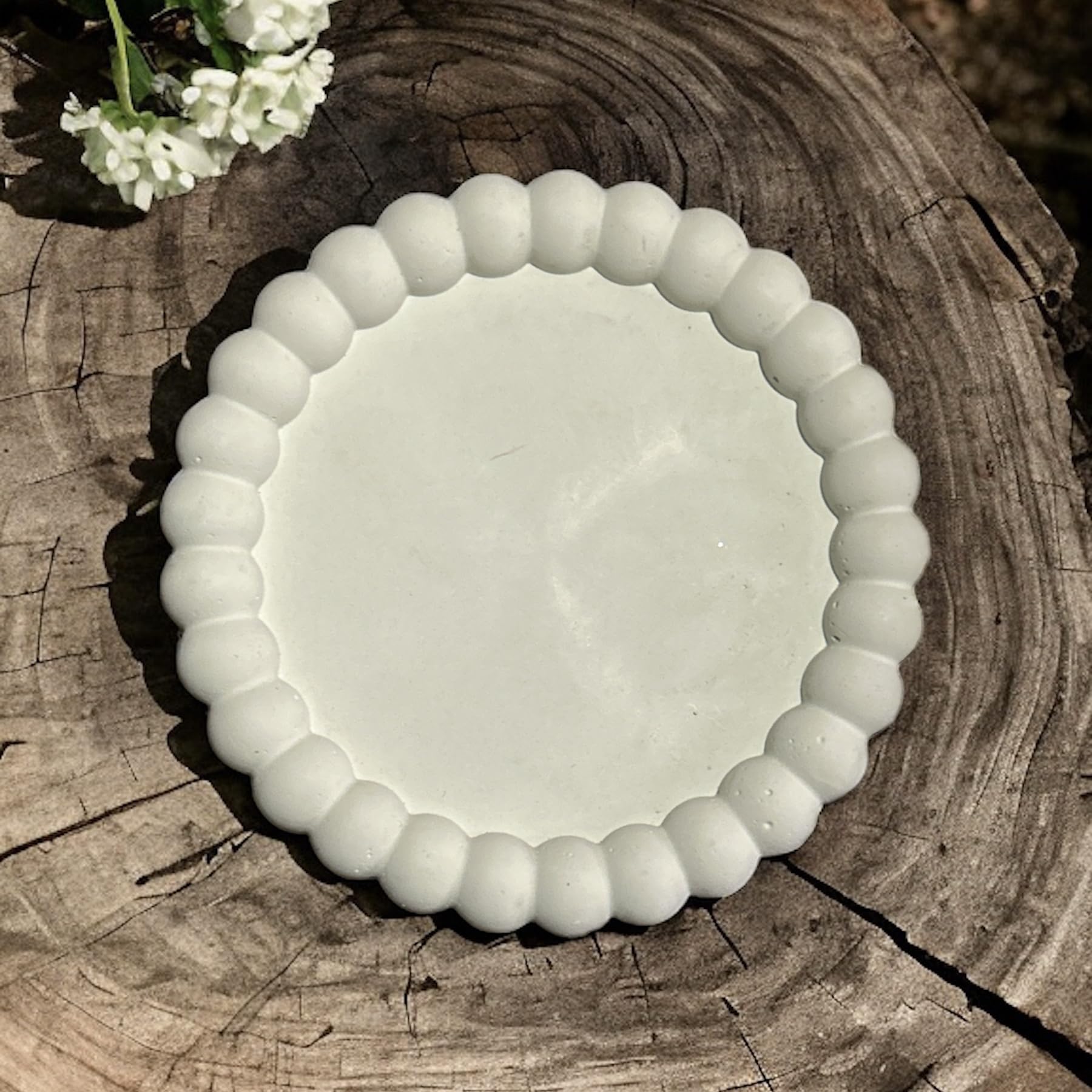Nandini Homeware™ Hand Crafted Concrete Cloud Tray Use as Multipurpose Organiser and Home Décor (Long Shaped) (B0D6BS66CS) Amazon Price History, Amazon Price Tracker