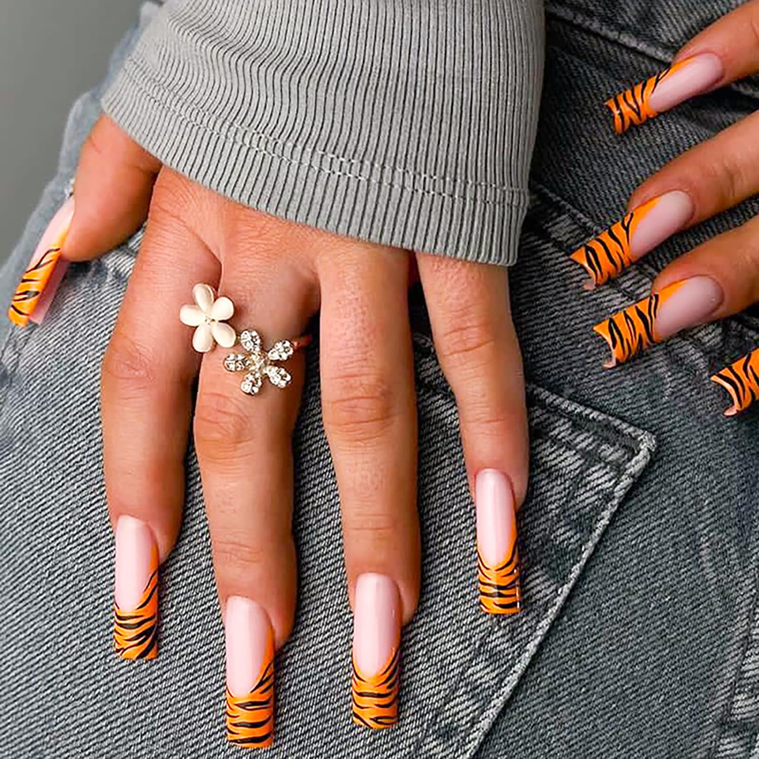 24 Pcs French Tip Press On Leopard Print Nails - Orange & Black Leopard Designs - Reusable Acrylic Nails