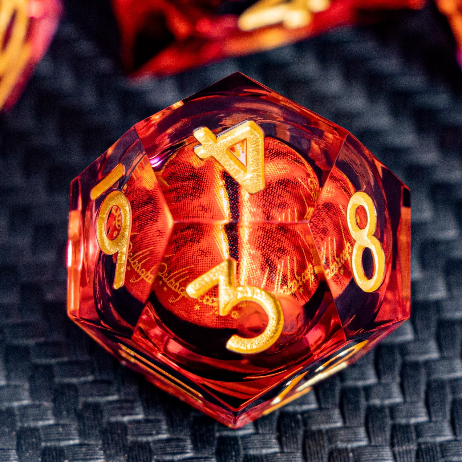 ARUOHHA Gazes Eye Dice DND Resin Dice Liquid Core Flaming RPG Sharp Edged Dice Set including Gift Box - Image 4