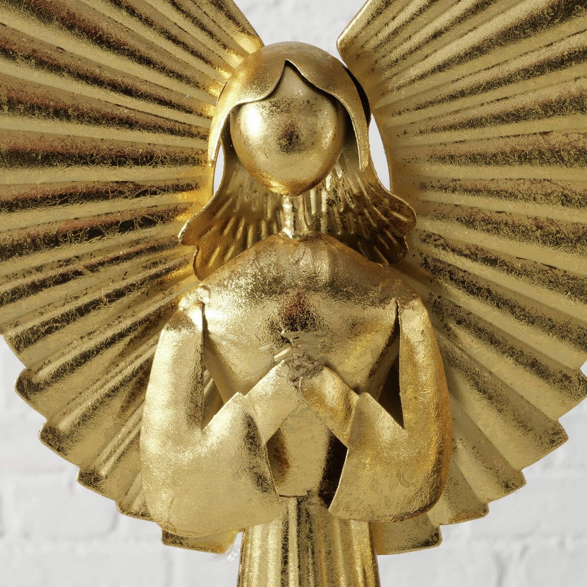 Boltze Home Goldene Weihnachtsfigur aus Metall NURIEL, hoher Engel 54 cm