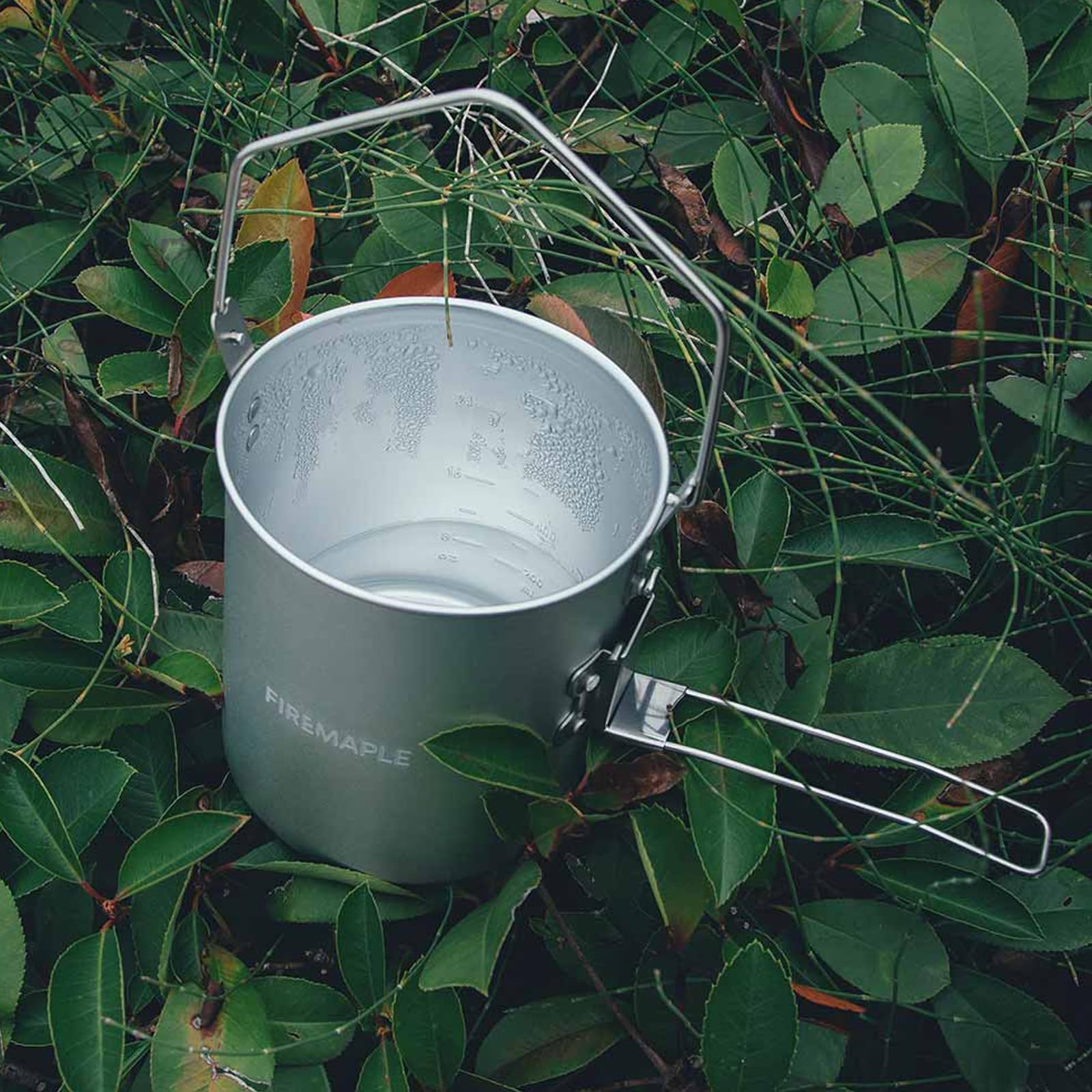 Fire-Maple Frost 0,9L Pentola da Campeggio in Alluminio Portatile e Ultraleggero Appendibile con Manico Pieghevole per Cucinare All'aperto