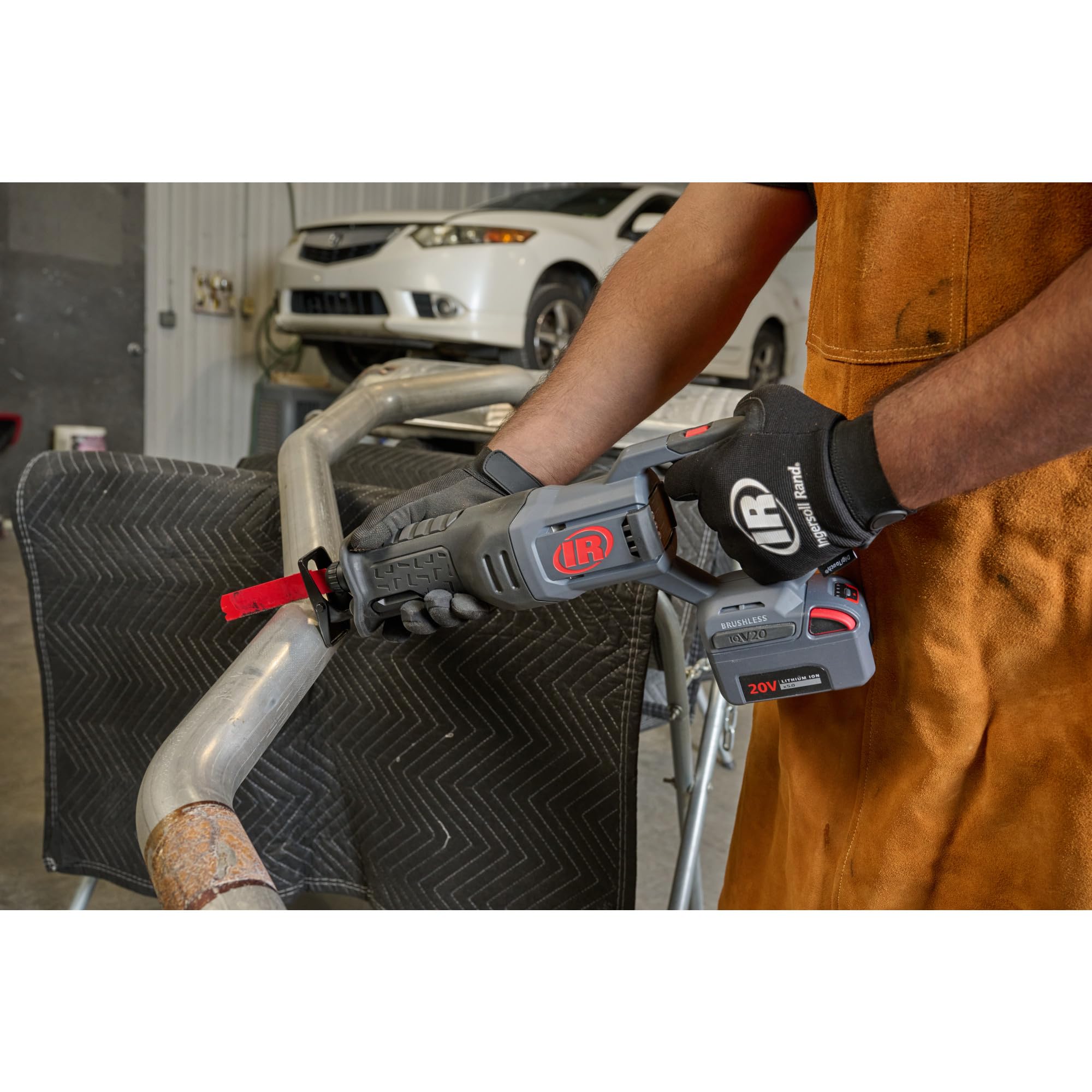 Ingersoll Rand C5101 20V Cordless Reciprocating Saw, 1-1/4" (32mm) Stroke, 3000 SPM, Bare Tool, Gray - Image 3
