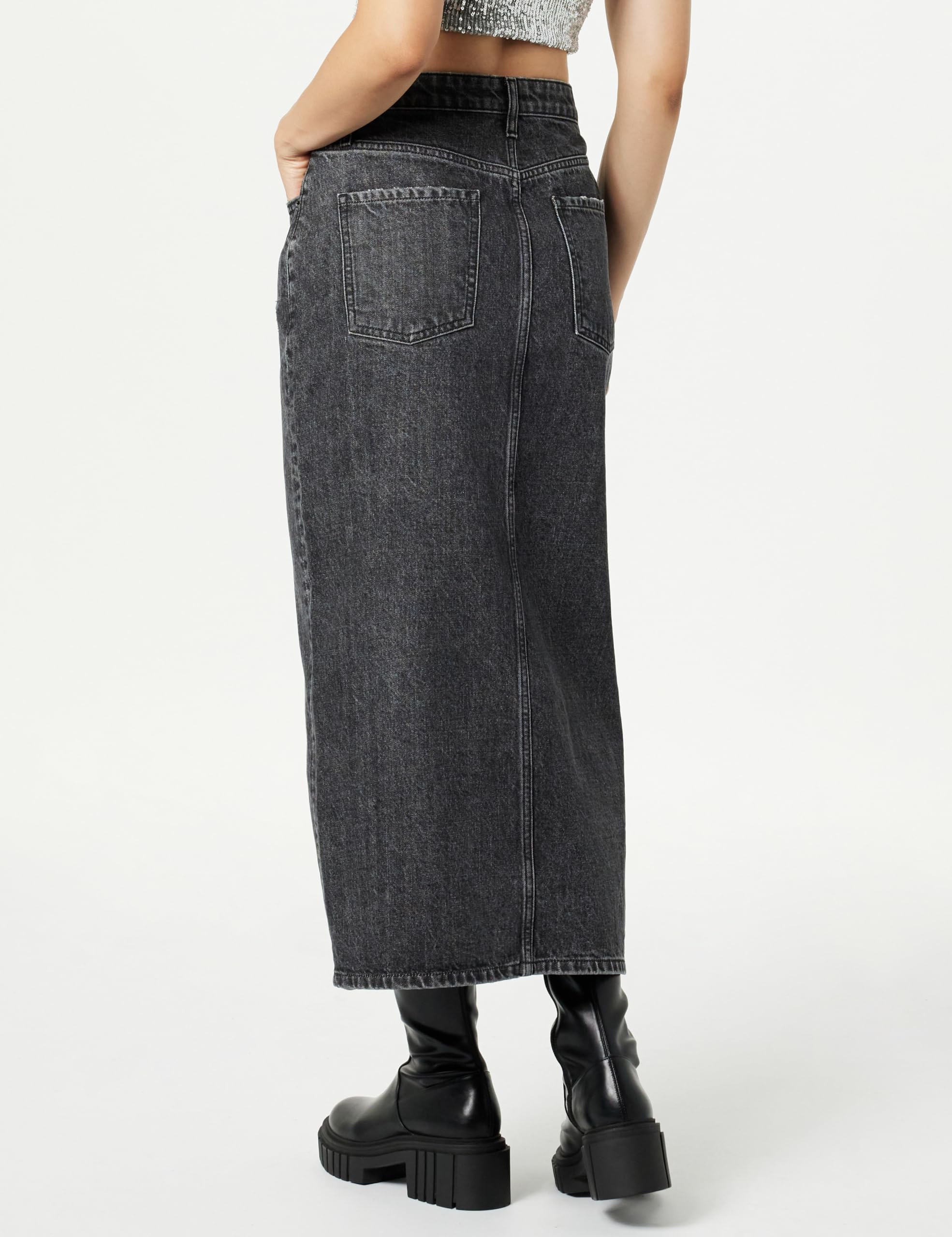 The Drop Gonna da Donna, Dixon, a Colonna, di Jeans