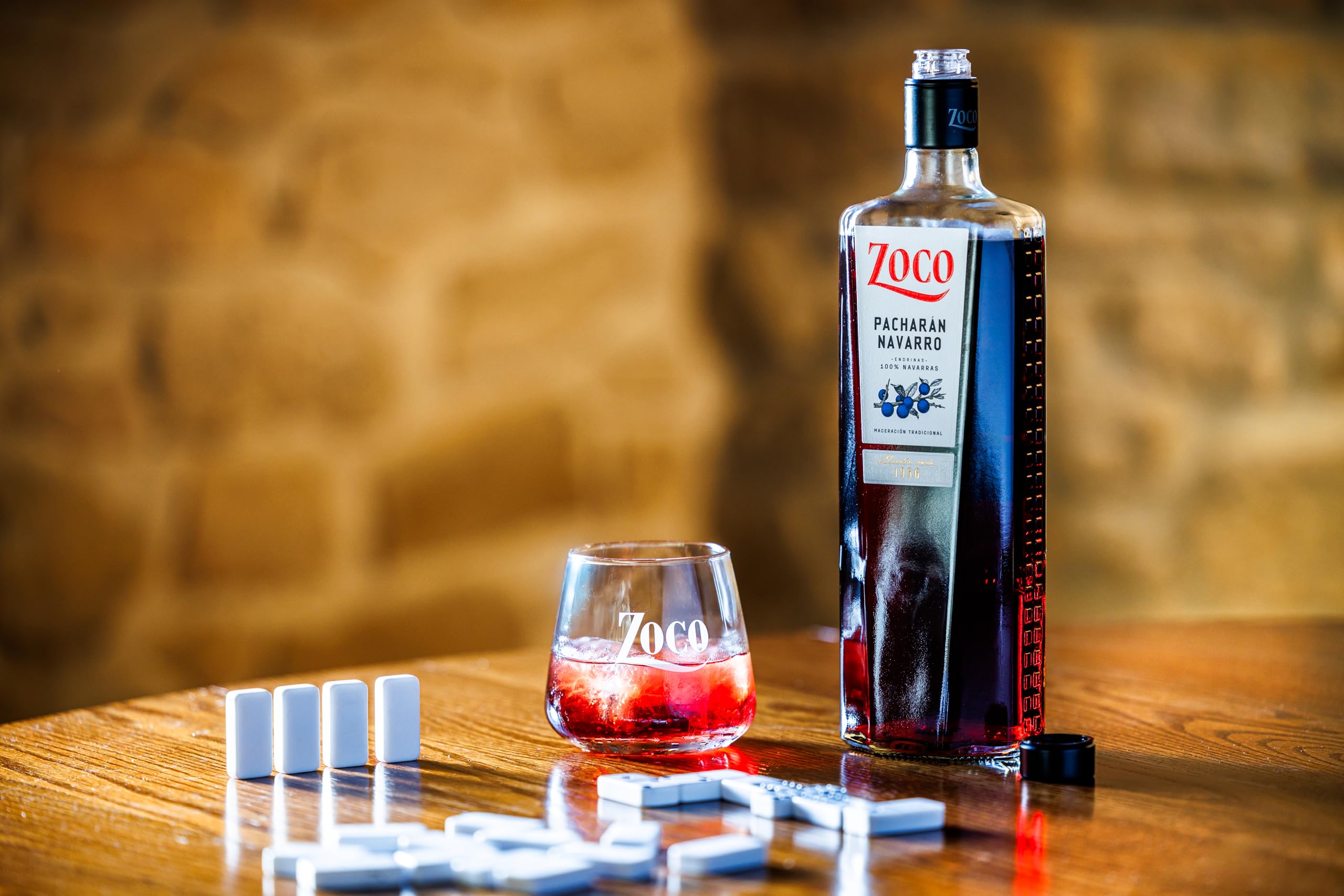 Zoco Pacharán Navarro – Licor Tradicional de Endrinas 100% Navarras – D.O. Navarra – Botella de 1 Litro