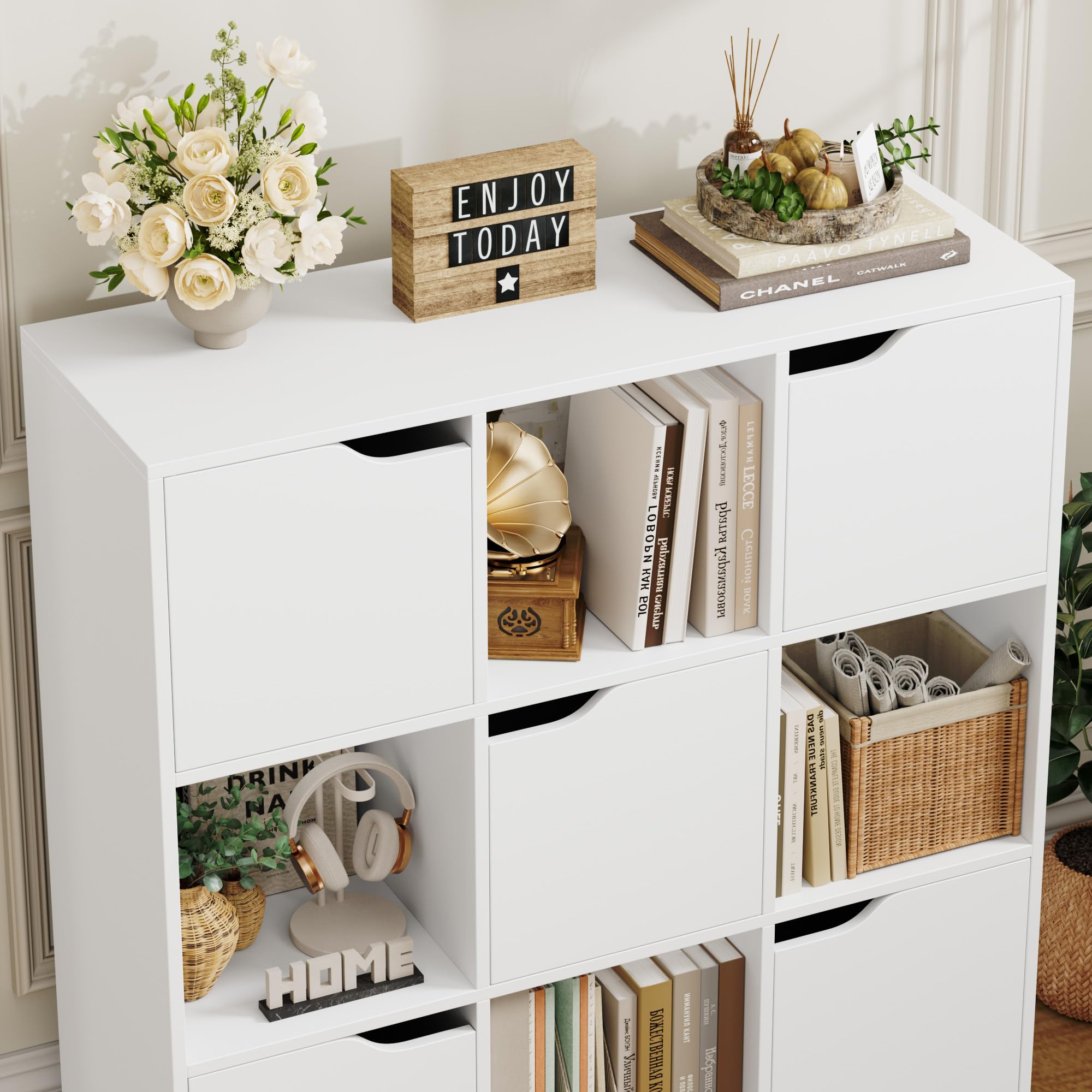 FirFurd Bücherregal Bücherschrank mit 5 Türen 9 Fächern 90x29x90 cm weiß | Kallax Regal, Würfelregal, Büroregal, Raumteiler, Aufbewahrungsregal für Wohnzimmer Arbeitszimmer Kinderzimmer
