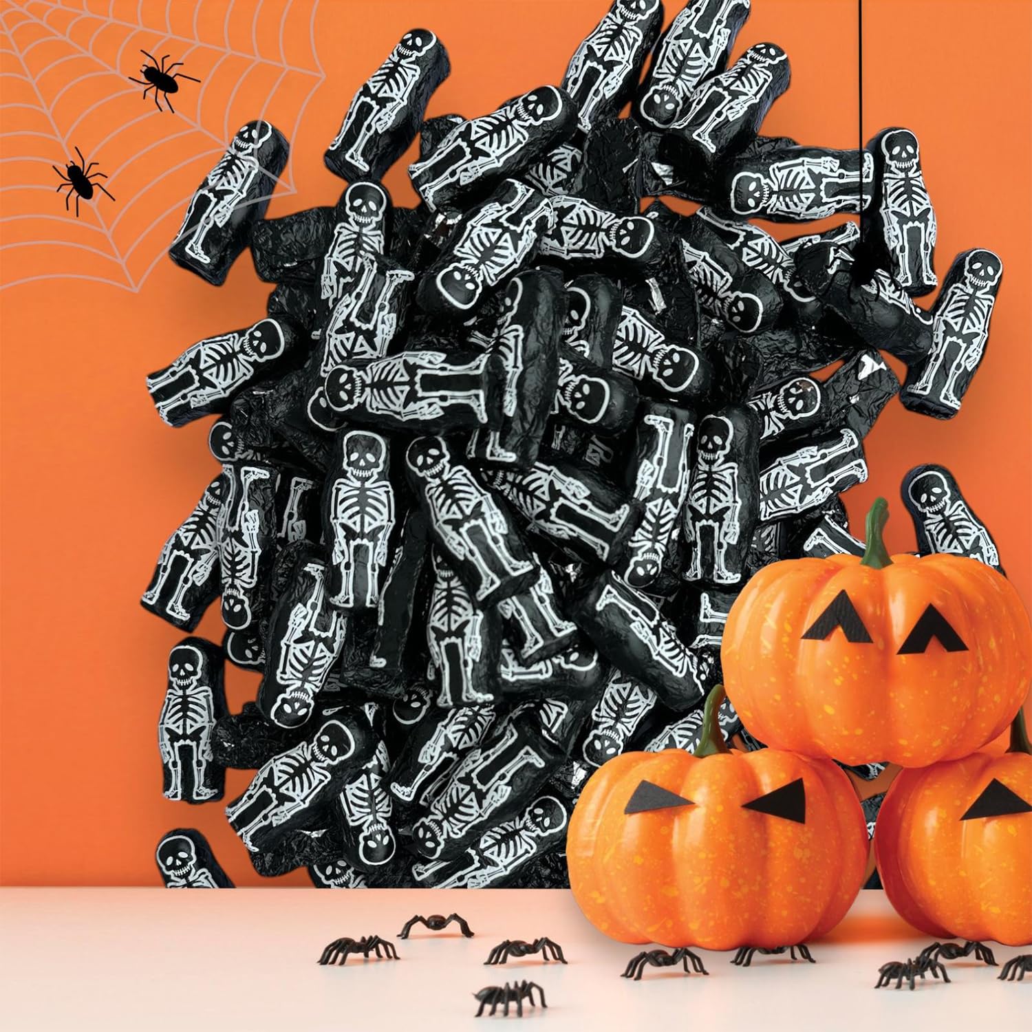 3x 504g Halloween Schoko-Skelette aus Milchschokolade I ca. 210 Stück I in einem Party Bucket I Ideal für Halloweenparties oder als Füllung für den Süßigkeitenkorb