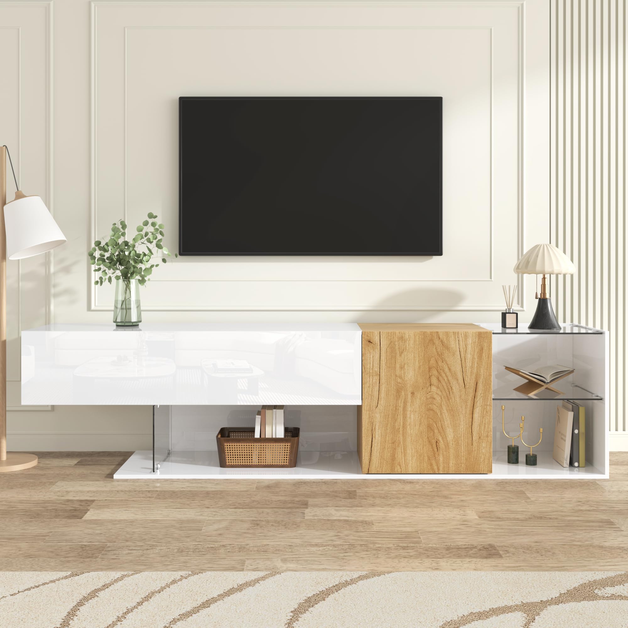 Moderno mobile TV da 180 cm, in bianco lucido, con effetto legno e ripiani in vetro, elegante panca per TV con pratica conservazione per soggiorno