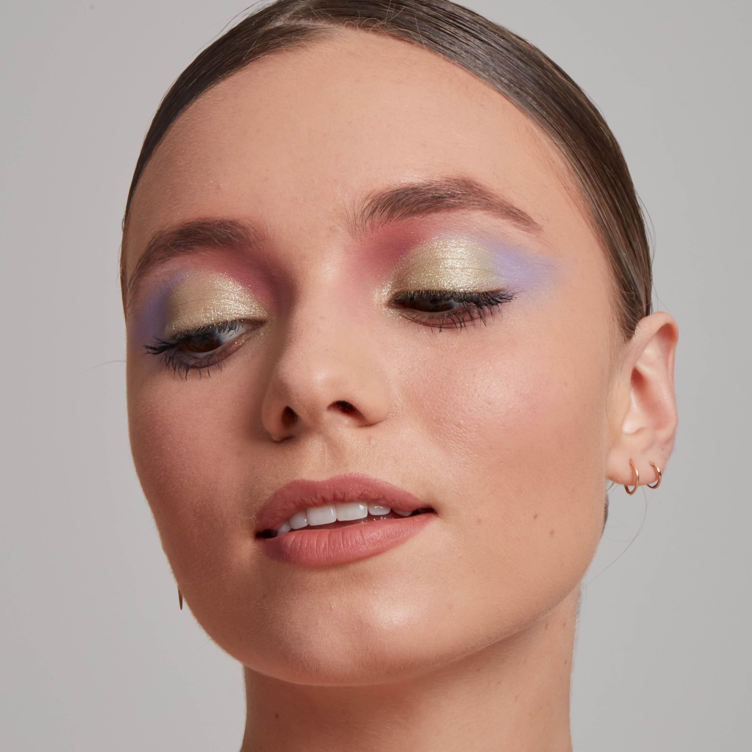 NYX Professional Makeup Lidschattenpalette, Ultimate Shadow Palette, Gepresster Puder Lidschatten, 40 Farbtöne, Matt, Satiniert, Metallic, Farbton: Ultimate Utopia