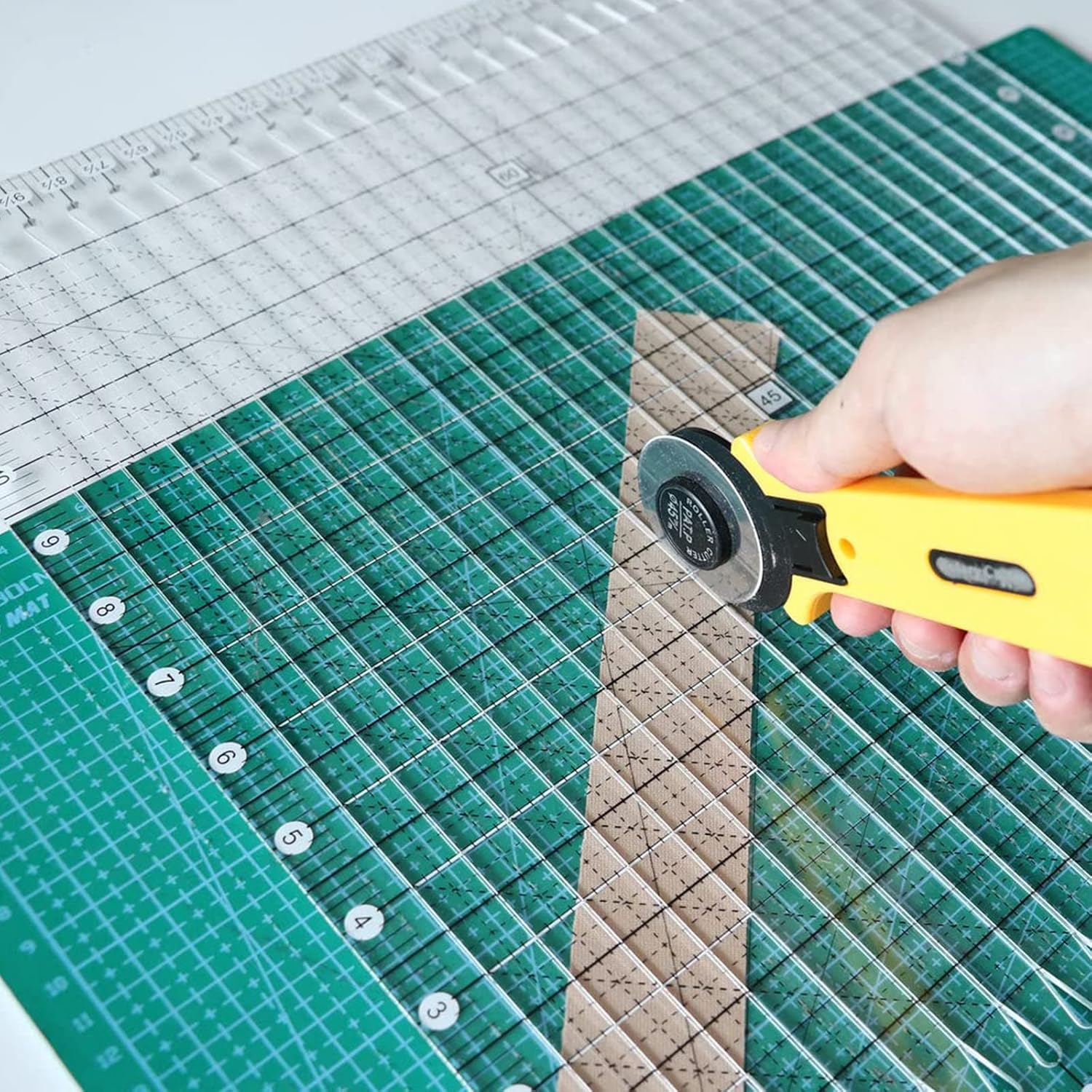 Slotted Quilting Ruler Patchwork Ruler Clear Craft Cutting Ruler Template Quiltcut Strips Square Up Slotted Quilting Ruler for Cutting Fabric Paper Quilting Sewing Craft Template