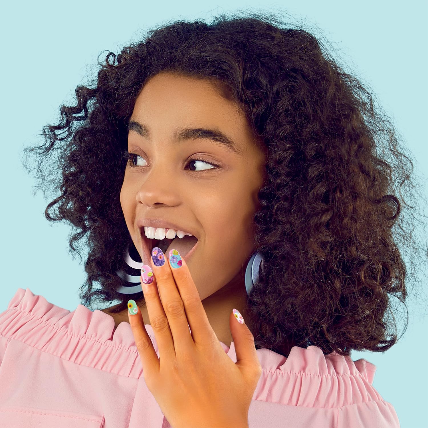 Canal Toys Style 4 Ever – Set de Manucure Bloom – 4 Vernis, Séchoir à Ongles, Faux Ongles, Paillettes et Stickers – Kit Créatif Nail Art Enfant 8+ Ans- Idée Cadeau Beauté – OFG364