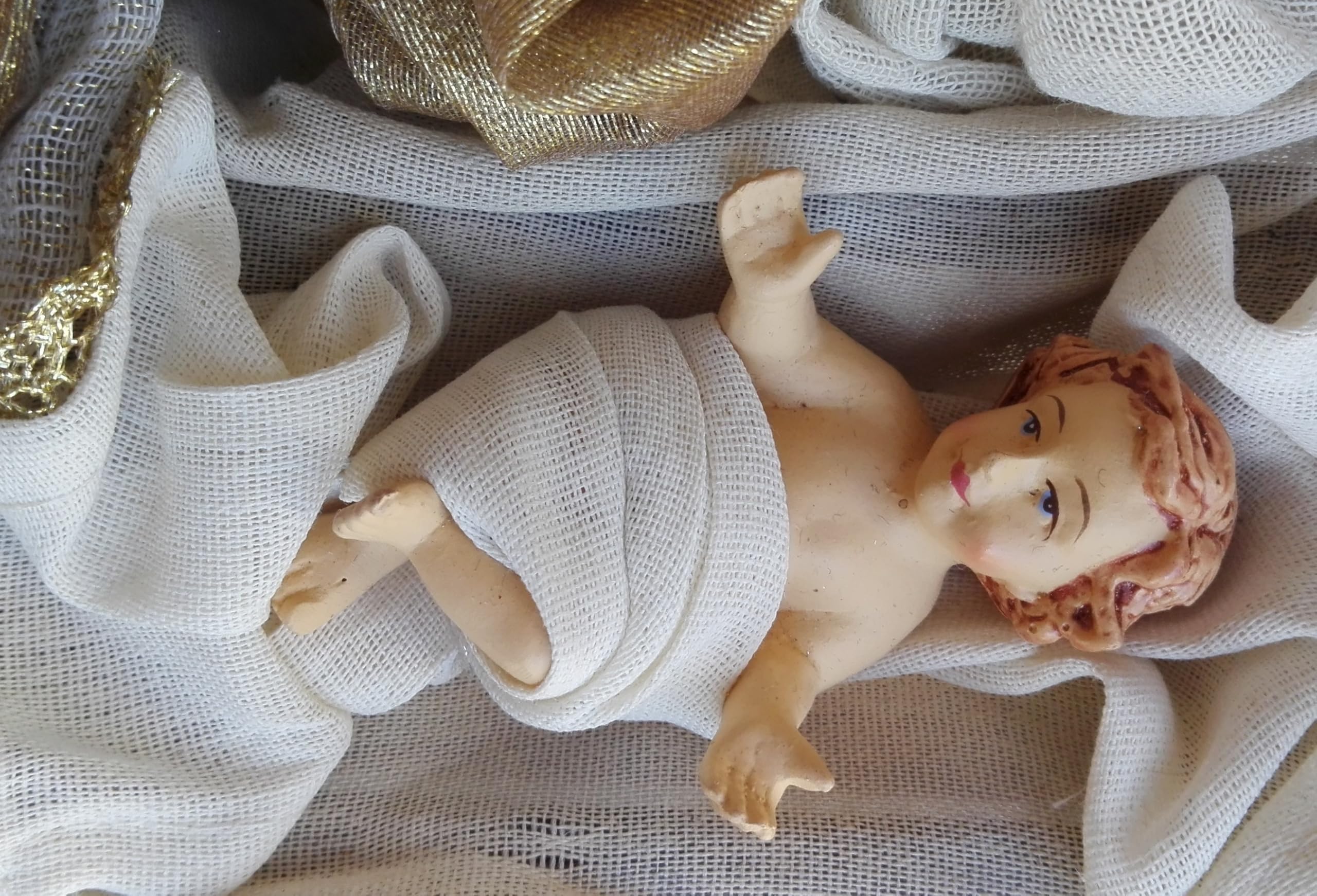 PRESTIGE & DELUXE Krippe in Kunst – Statue Krippe Heilige Familie 3 Figuren – Höhe: 40 cm aus Stoff und handgefertigte Dekorationen – Weihnachtsdekoration für Zuhause Räume Geschenkidee